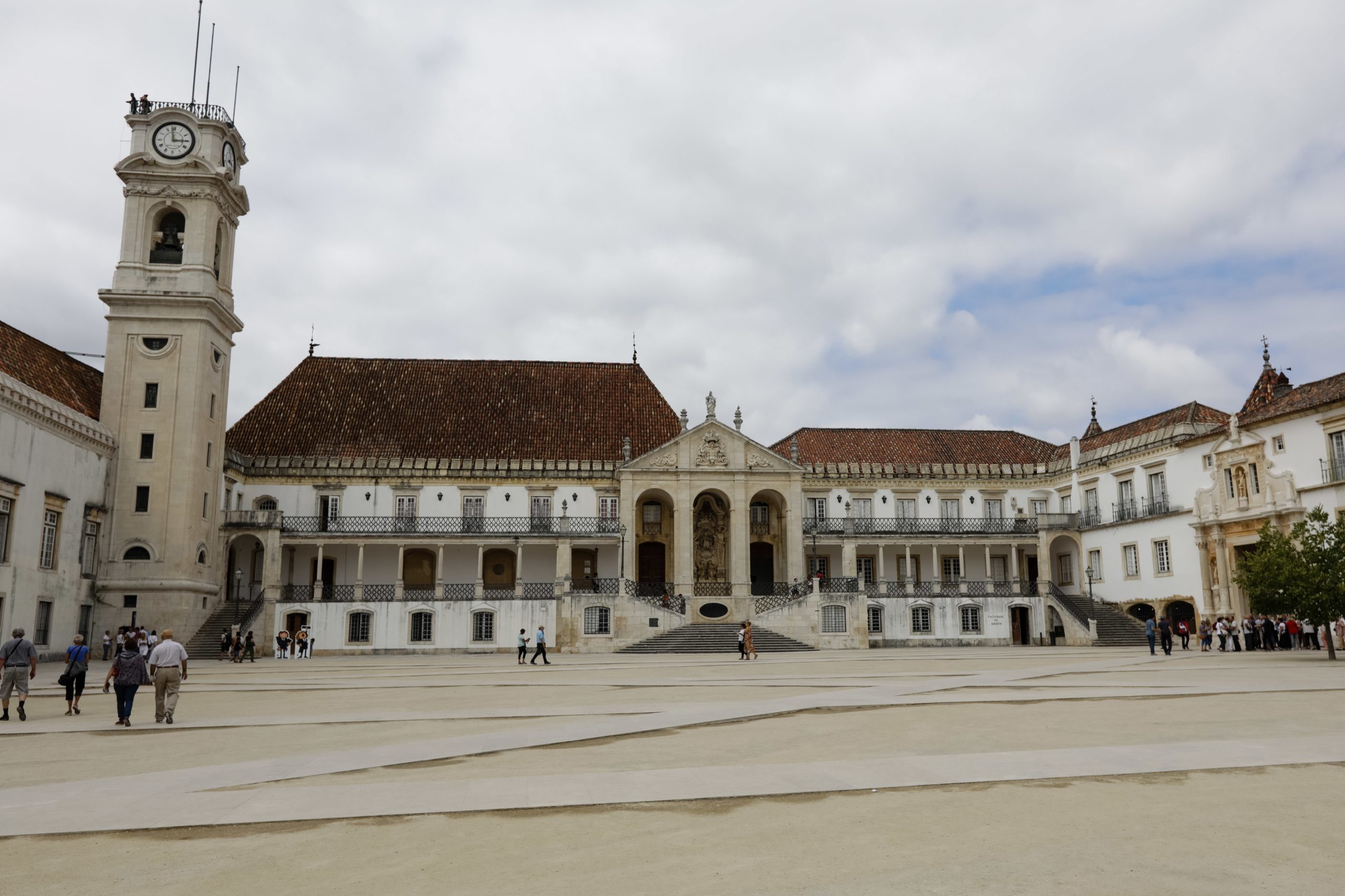 Coimbra. Investigação para tratar cancro recebe apoio de quase 30 milhões de euros