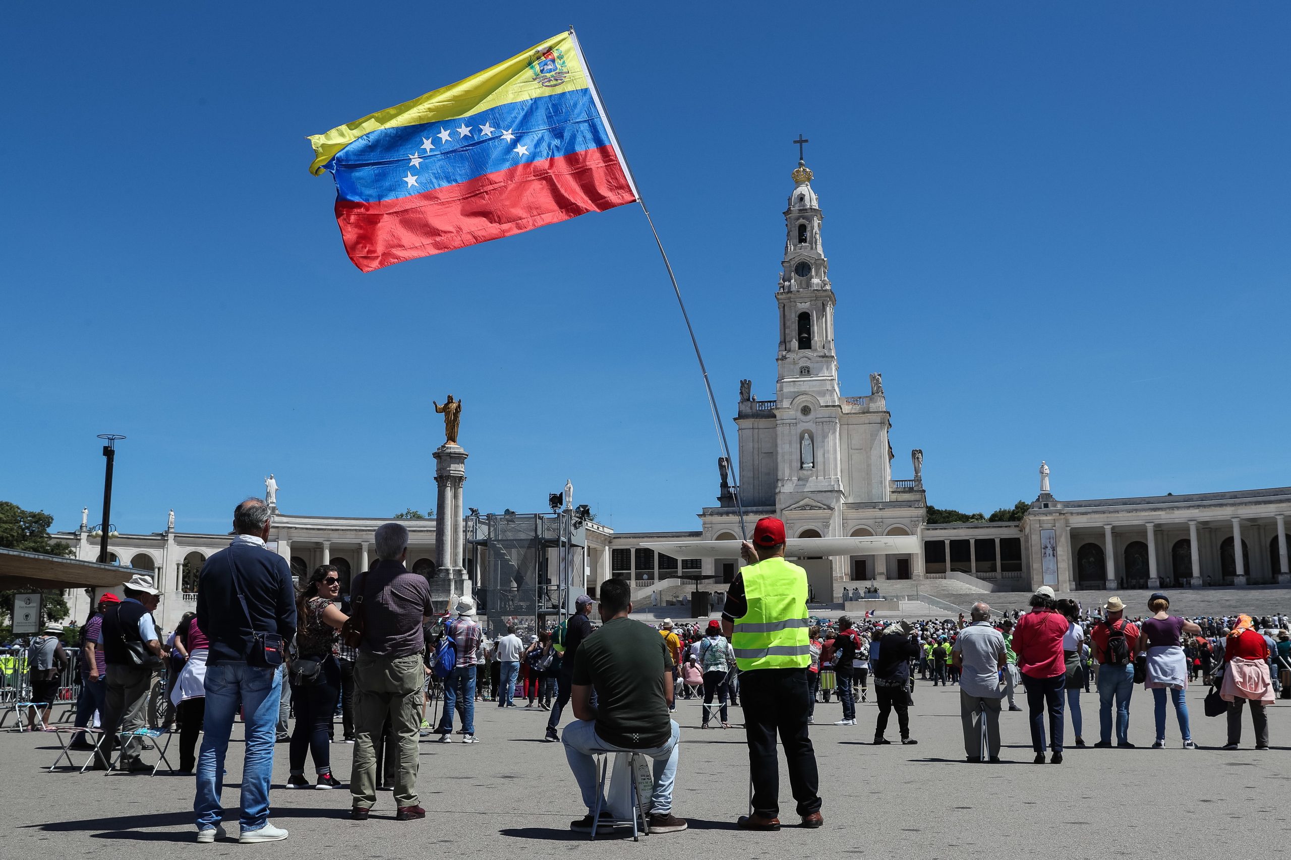 13 Maio. Venezuelanos em Fátima para pedir paz no país