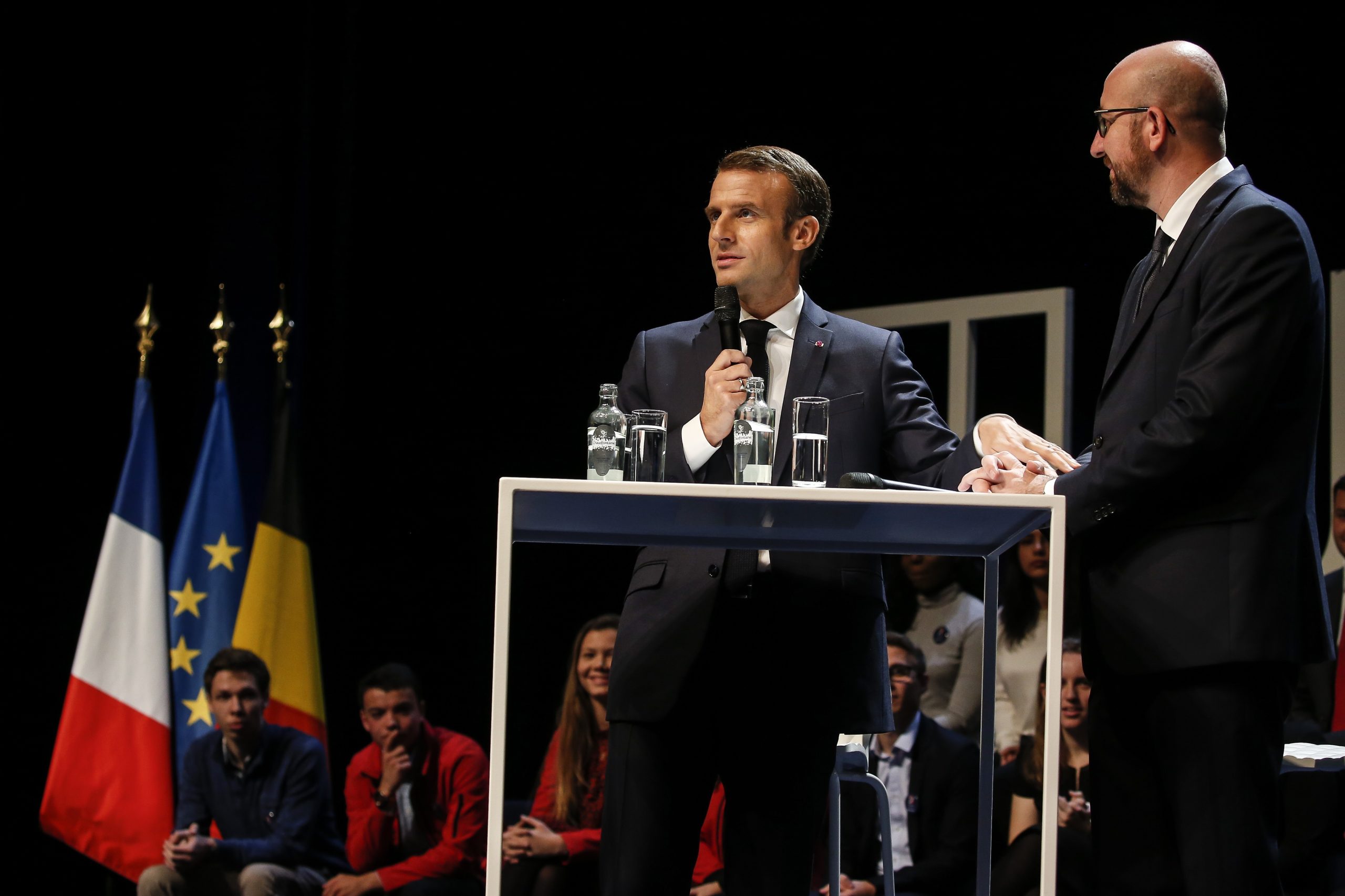 Macron admite aplicar “severidade” contra violência nos protestos dos “coletes amarelos”