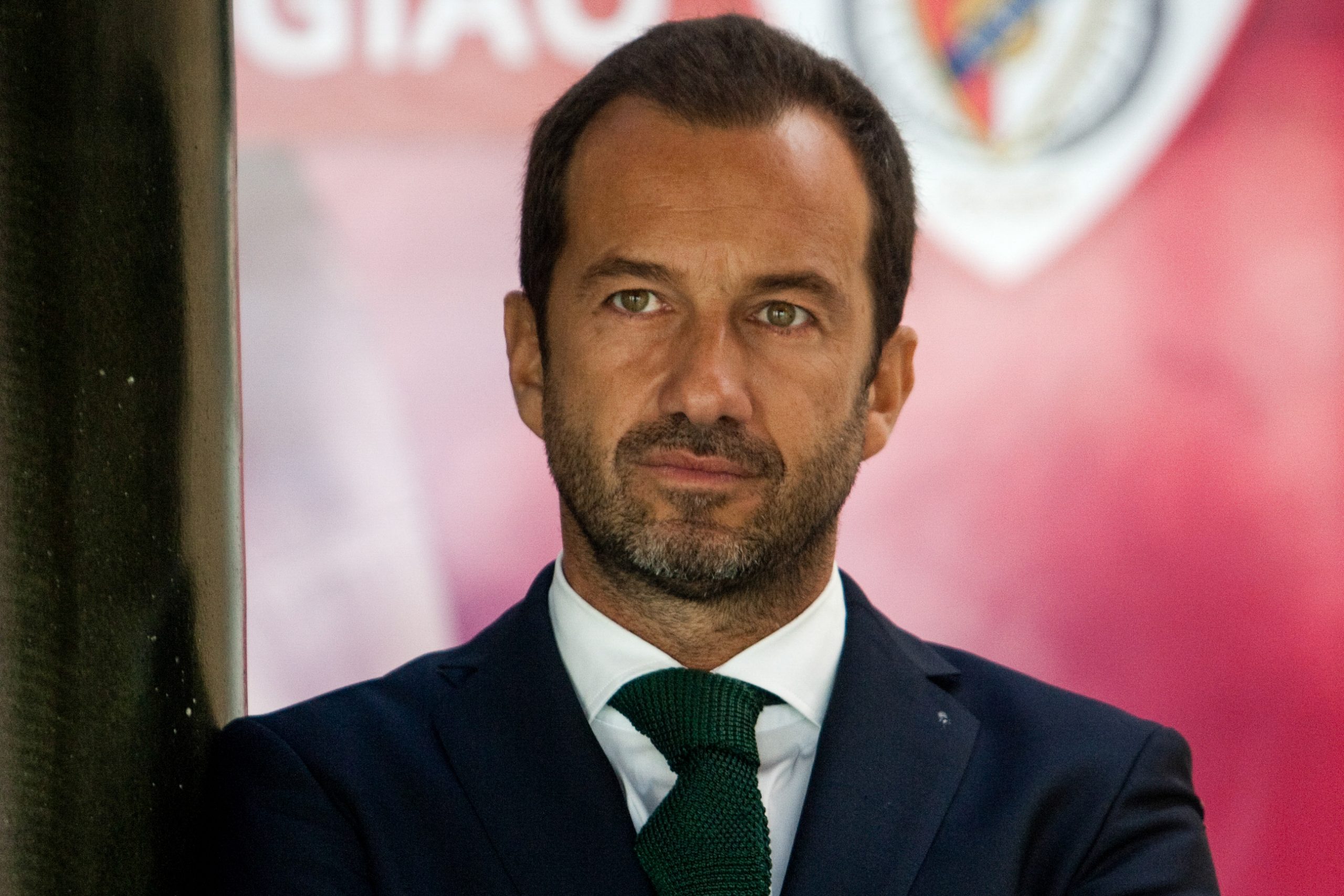Frederico Varandas em protesto só entra na tribuna após o último adepto estar no estádio