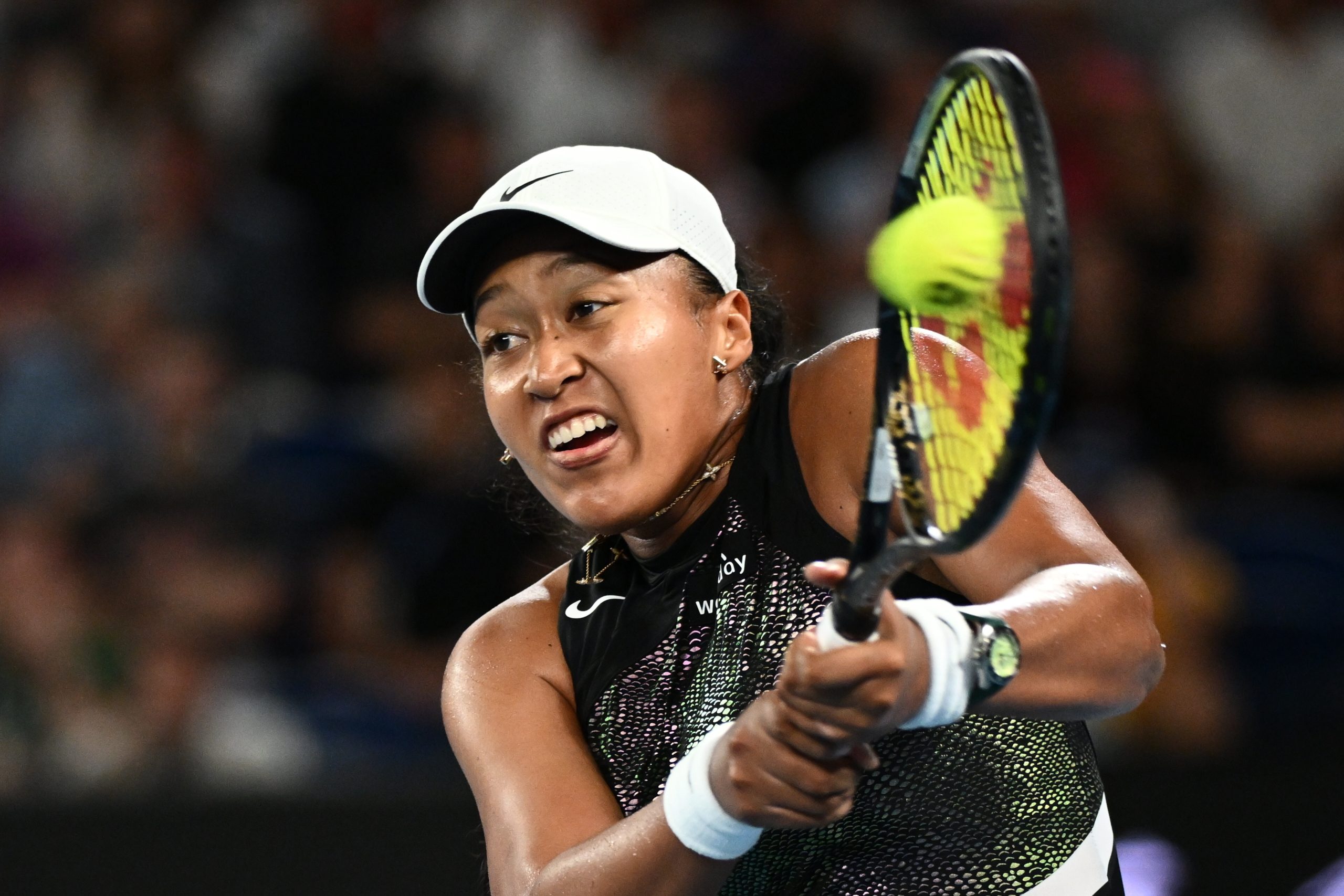Naomi Osaka eliminada na primeira ronda do Open da Austrália por Caroline Garcia