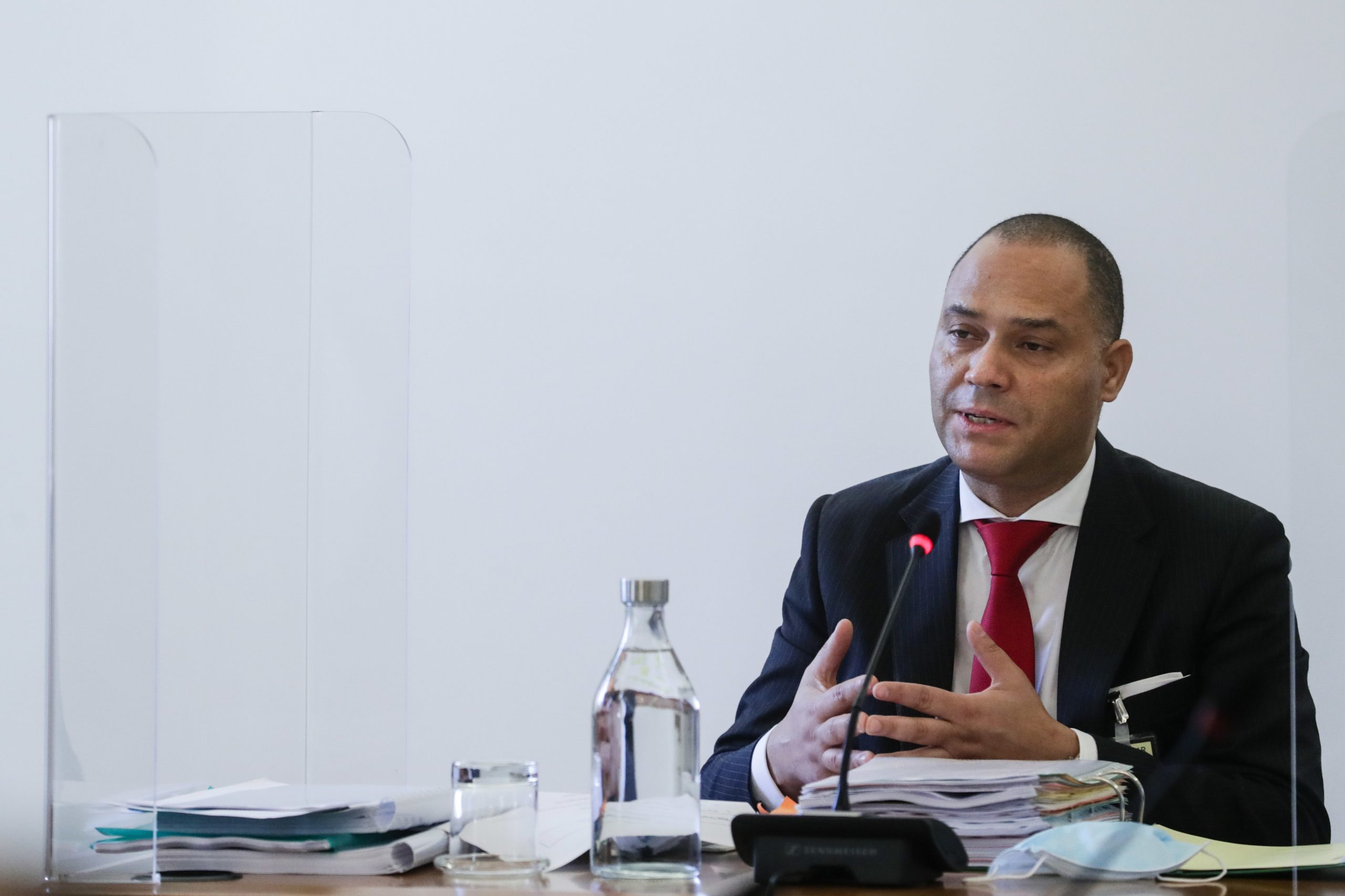 Administrador do Novo Banco despedido por suspeitas de fraude
