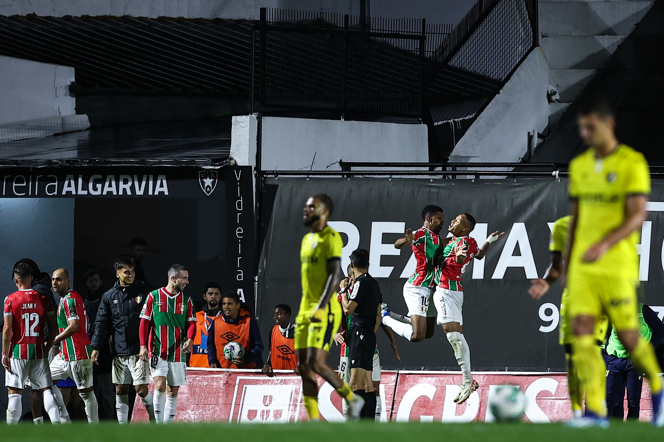 Estrela Amadora vence Famalicão e distancia-se da zona de descida