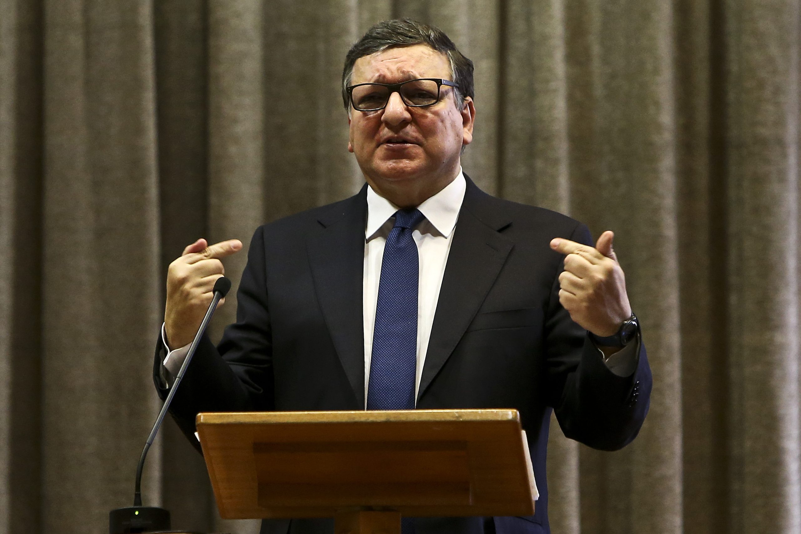 Comité ética conclui que Durão Barroso não violou regras apesar de falta de sensatez