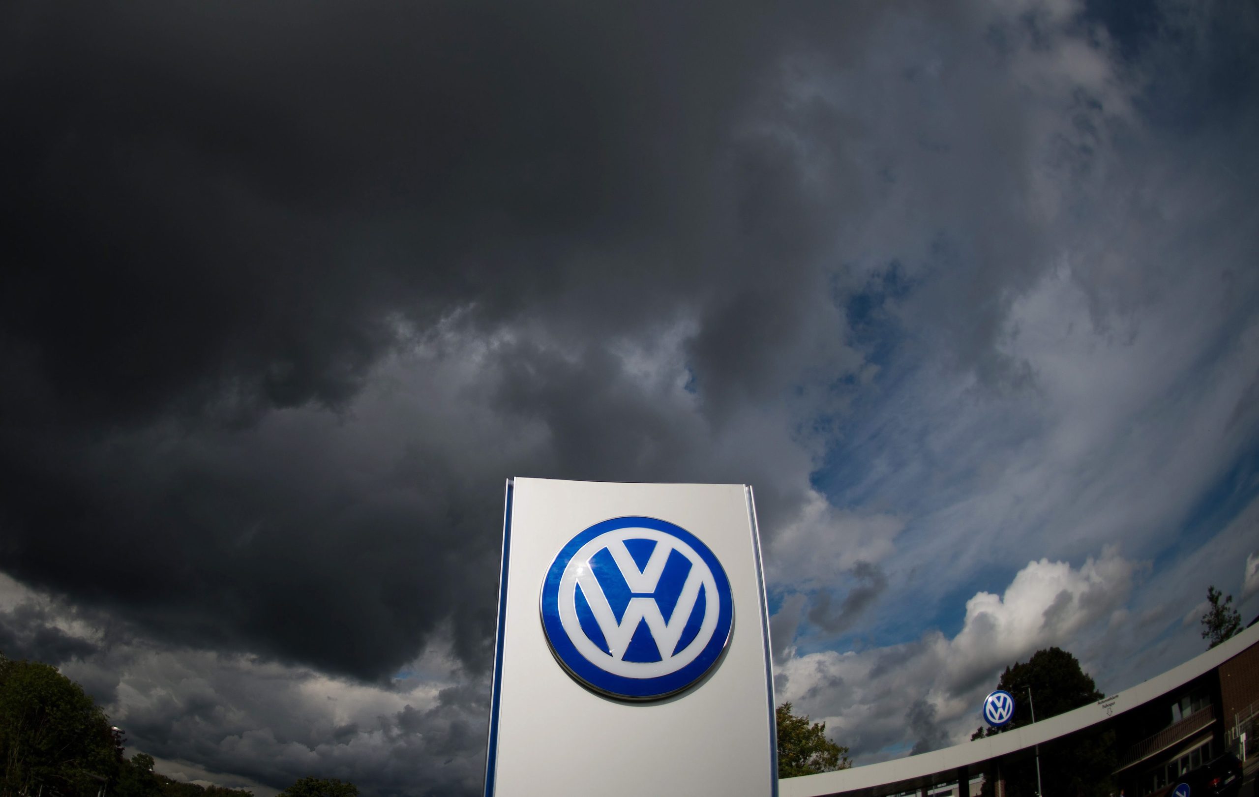 Volkswagen declara-se culpada e paga 4000 milhões de euros no escândalo das emissões de gases