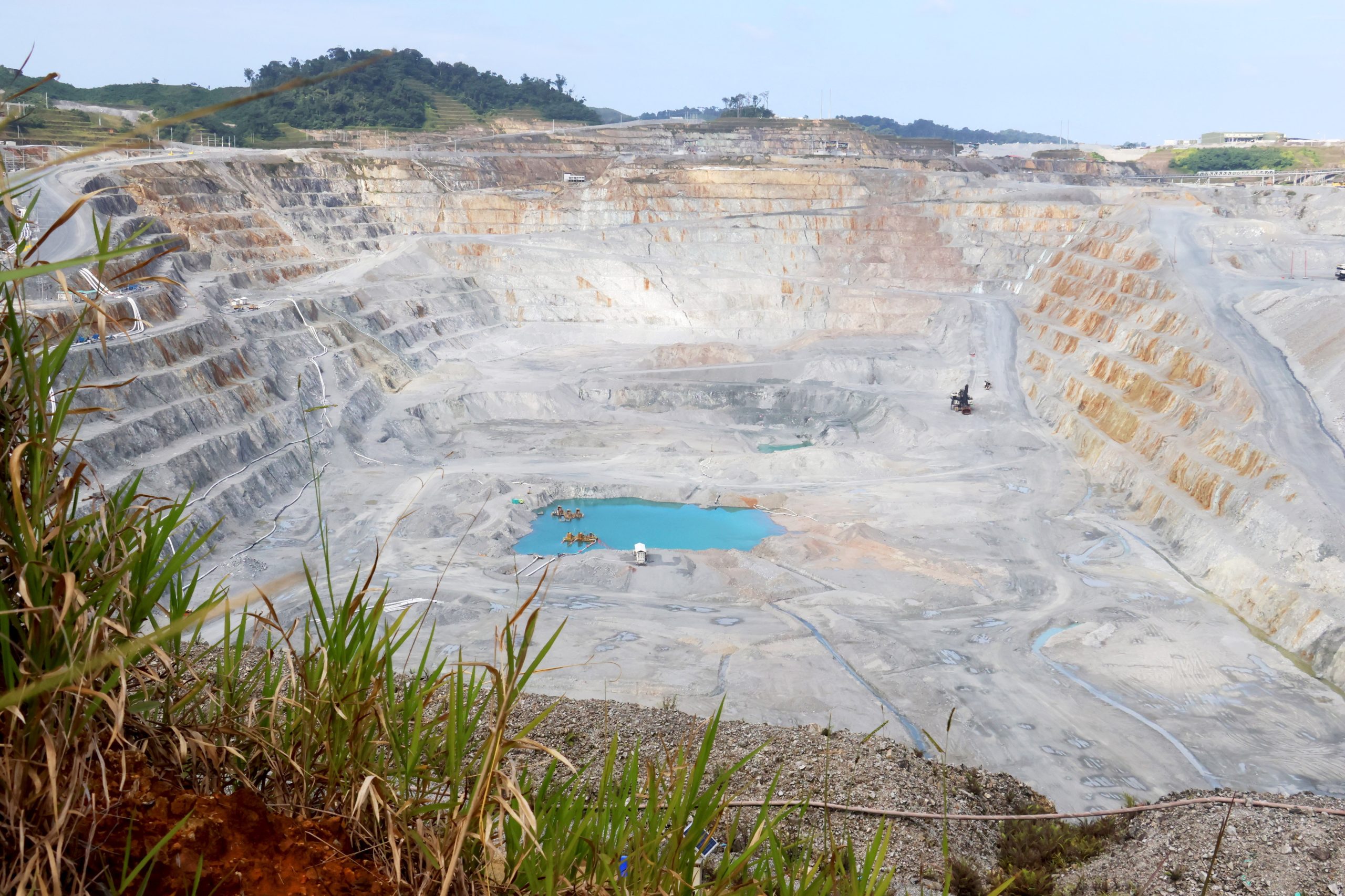 Preço do cobre sobe para mais de 10.000 dólares por tonelada, um máximo desde 2022