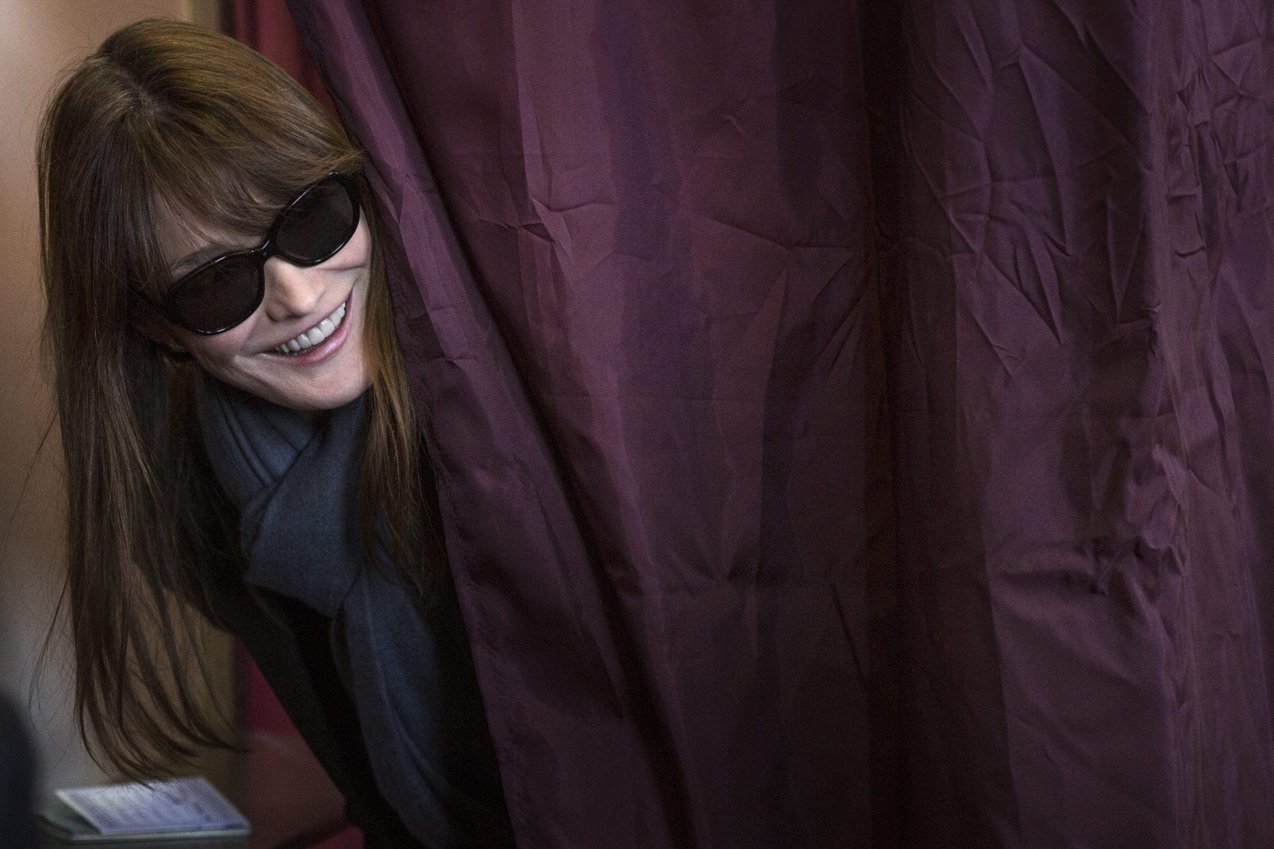 Carla Bruni cancela concertos em Portugal. O primeiro era já esta quinta-feira