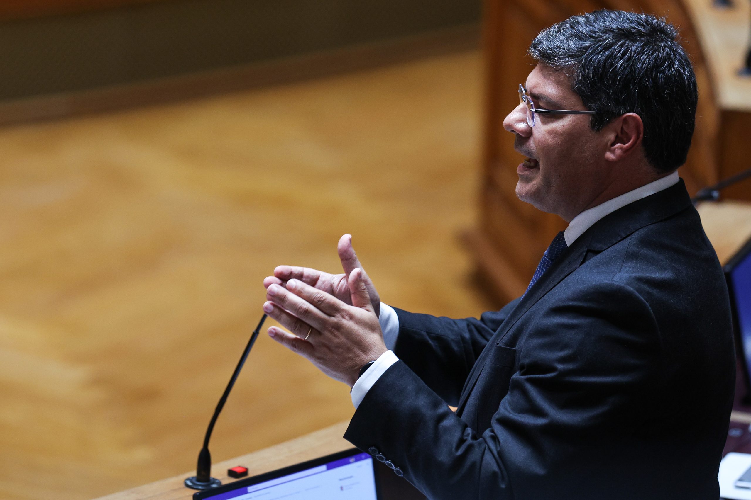 PS vai confirmar no parlamento diploma vetado por Marcelo