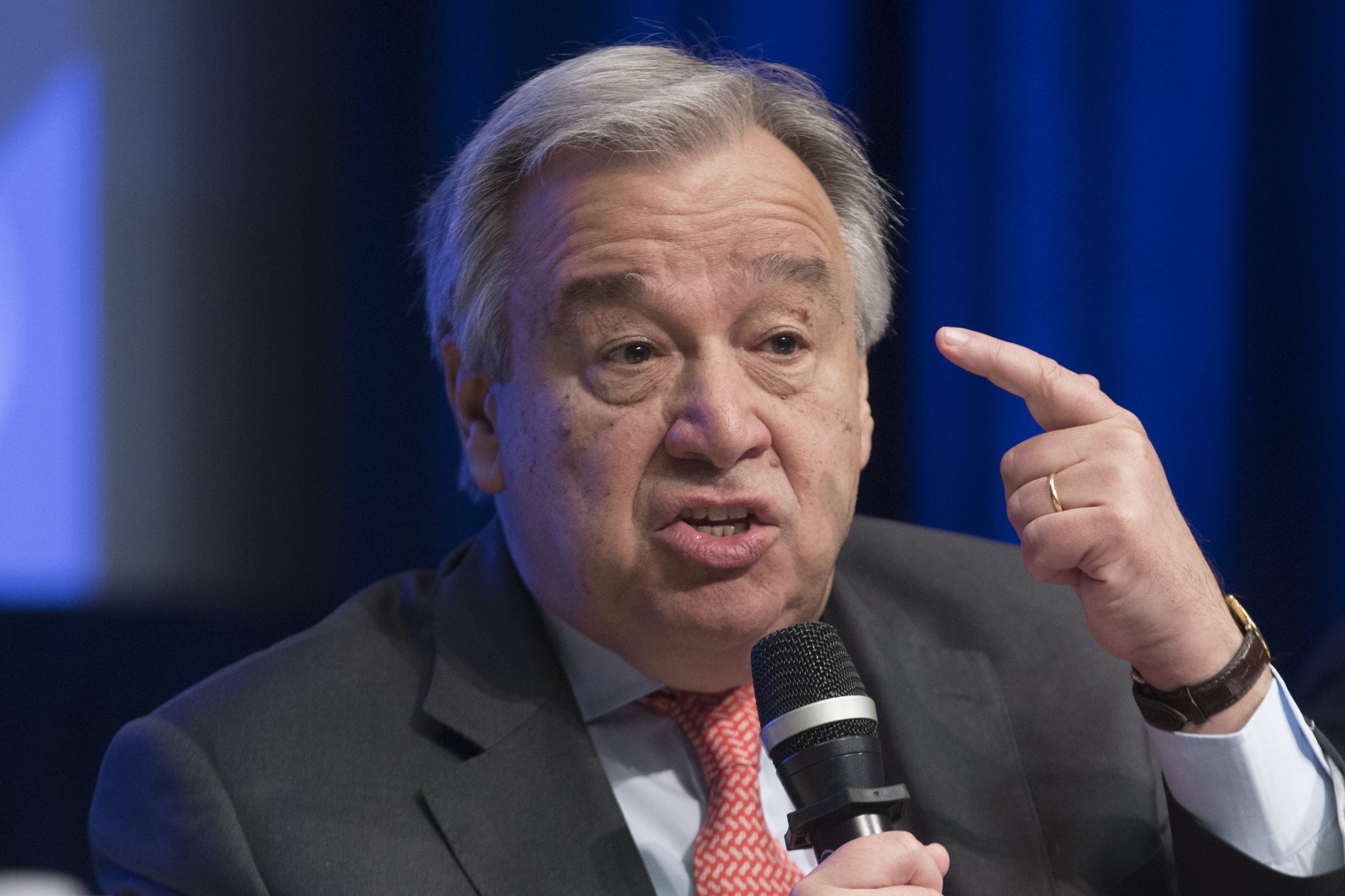 António Guterres promete estar na “primeira linha contra antissemitismo”