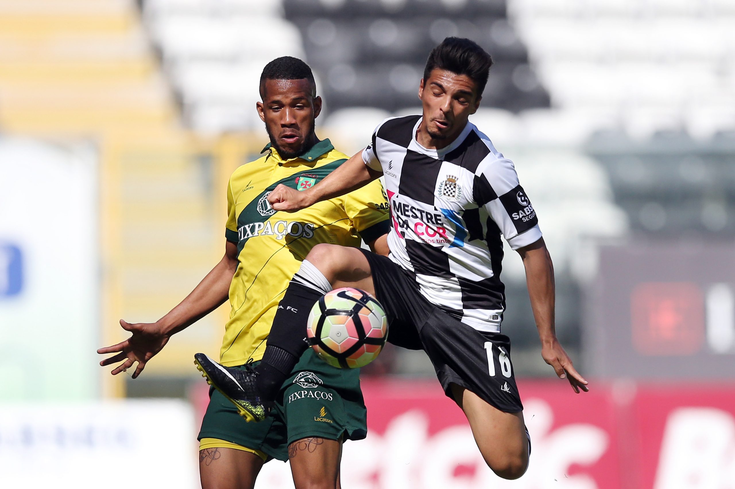Boavista e Paços de Ferreira empatam e mantêm séries sem vencer