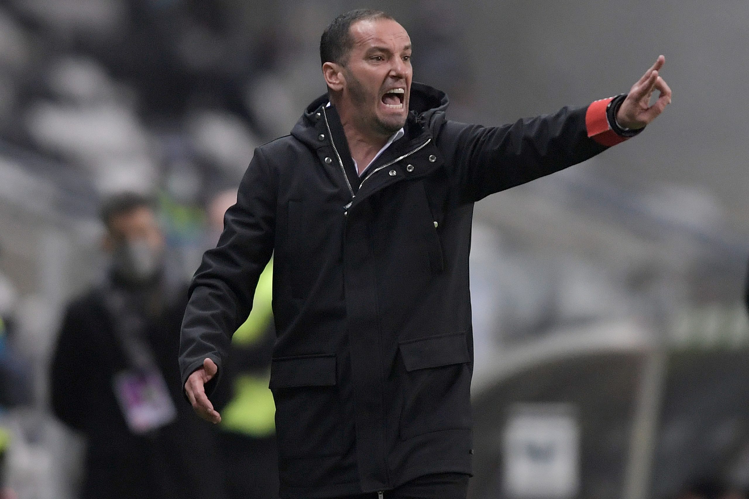 Treinador Petit renova com o Boavista até 2024