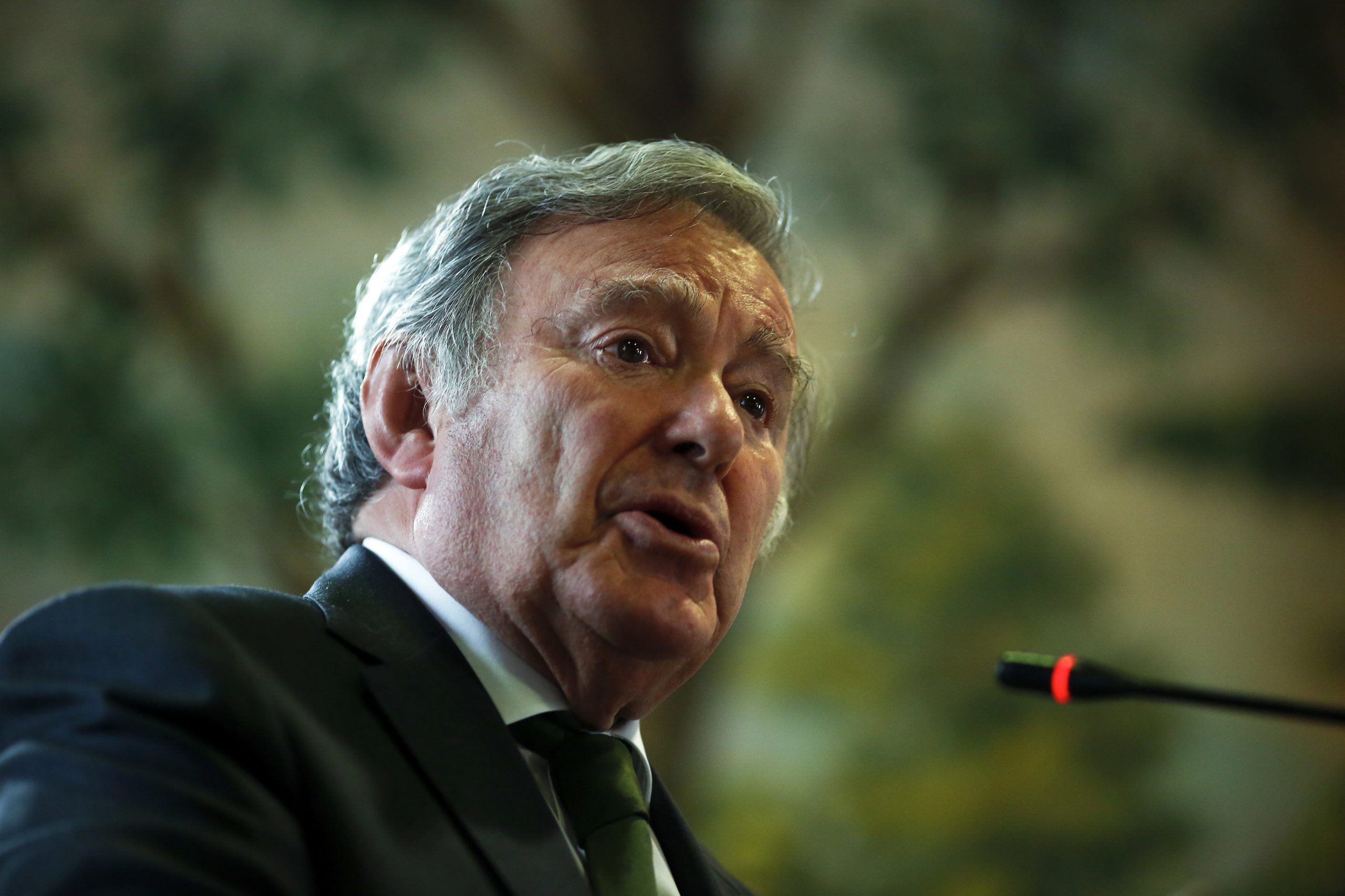 PSD na Câmara de Sintra acusa CDS de “desviar atenções” de presidente