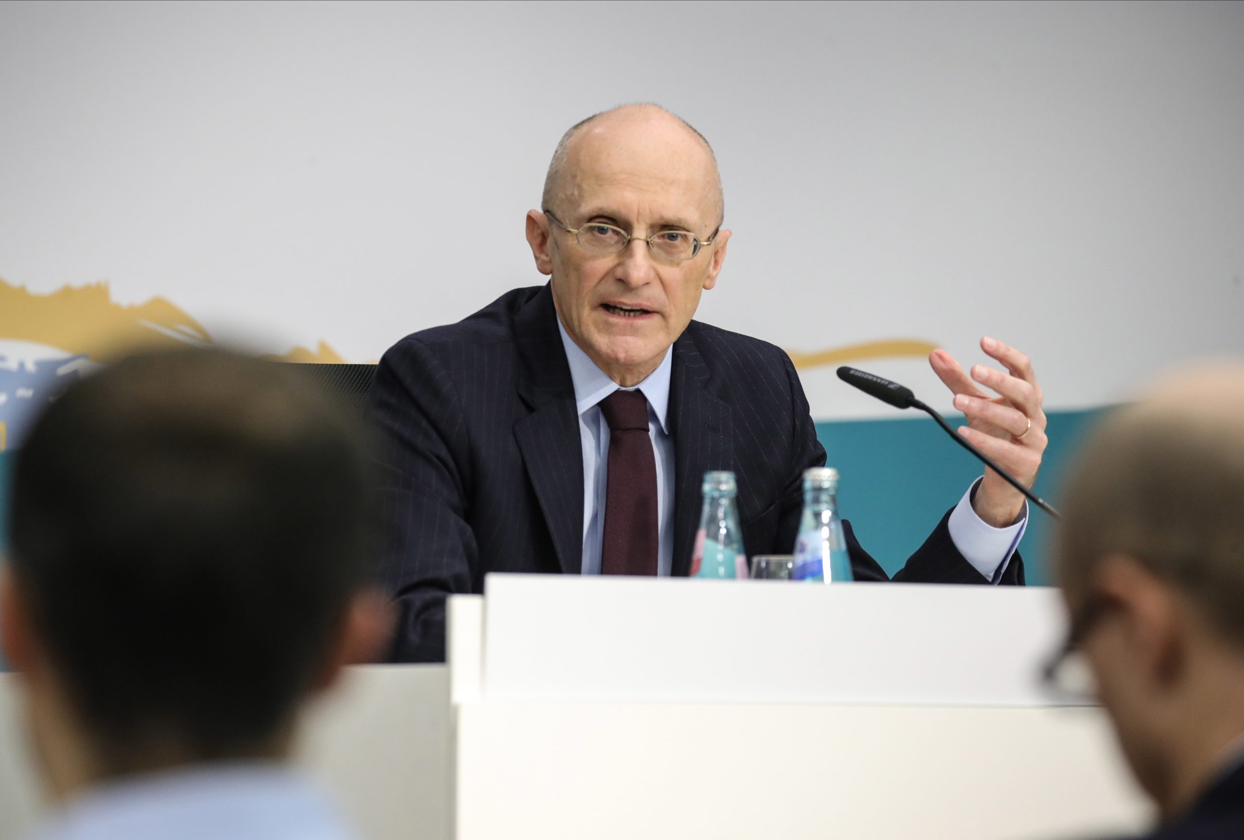 BCE apelou a alguns bancos para aumentarem capital para prevenir possível recessão
