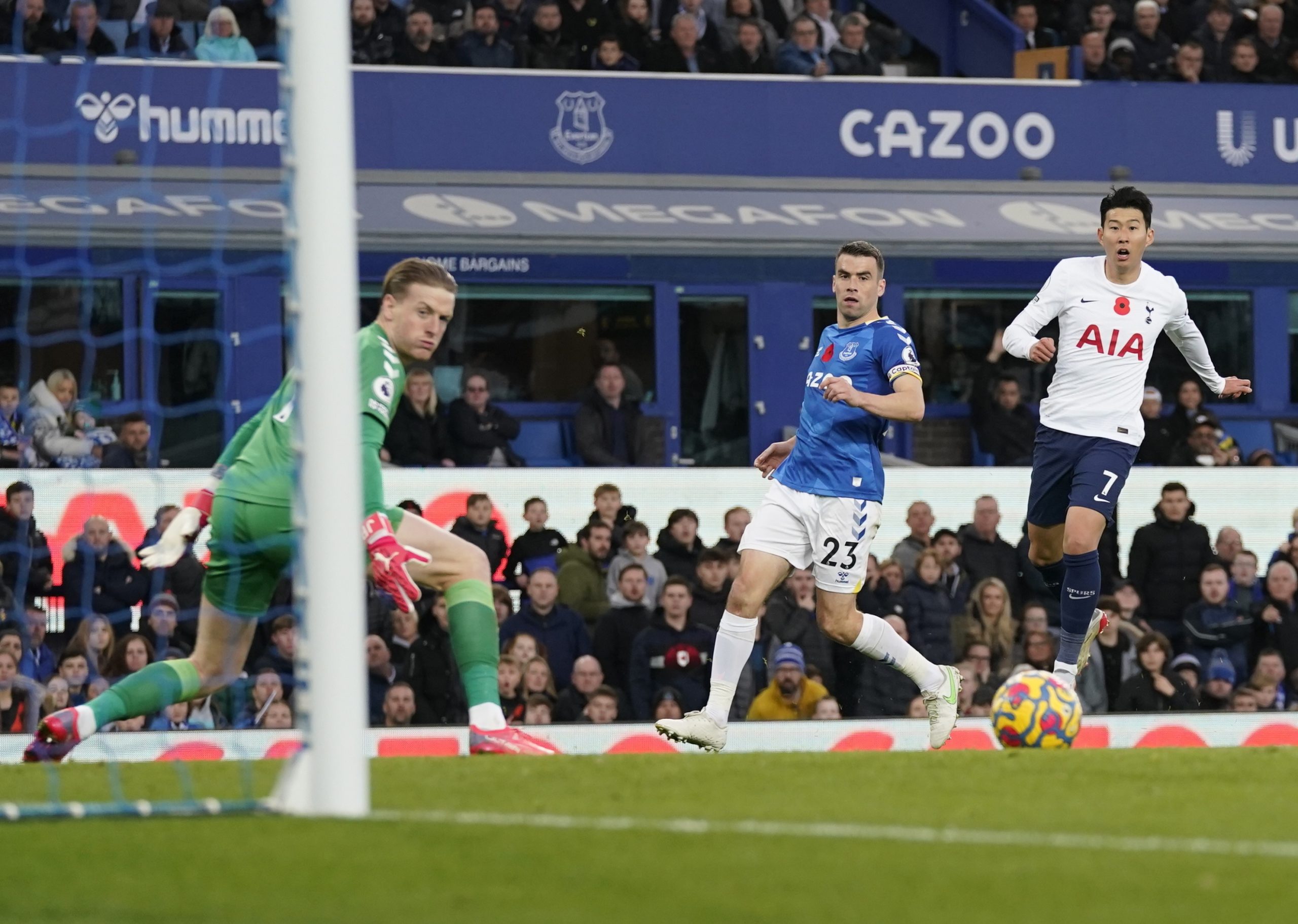Tottenham empata com Everton uma semana depois de dispensar Nuno Espírito Santo