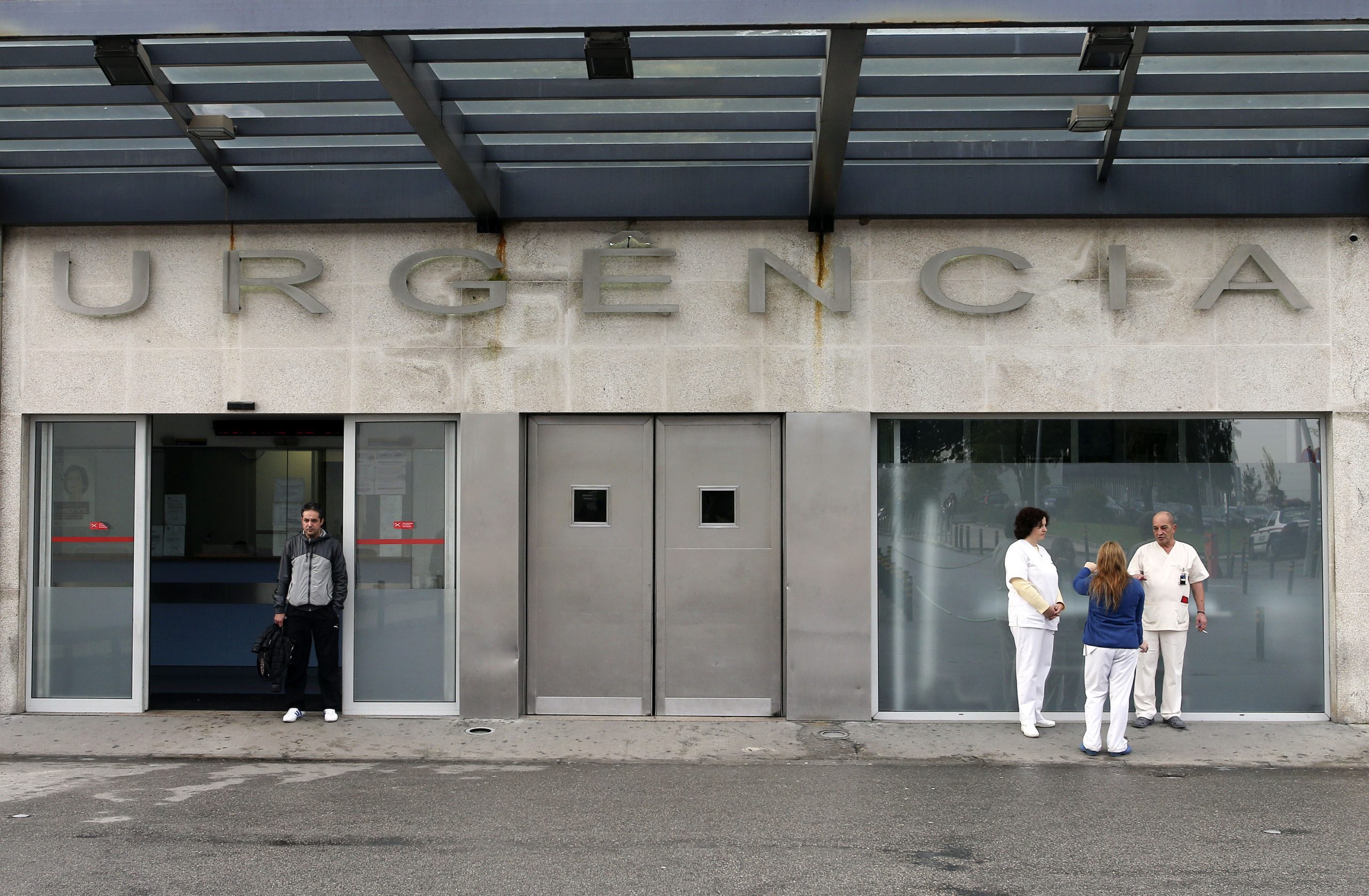 Porto: Hospital de São João com menos movimento devido à greve dos médicos