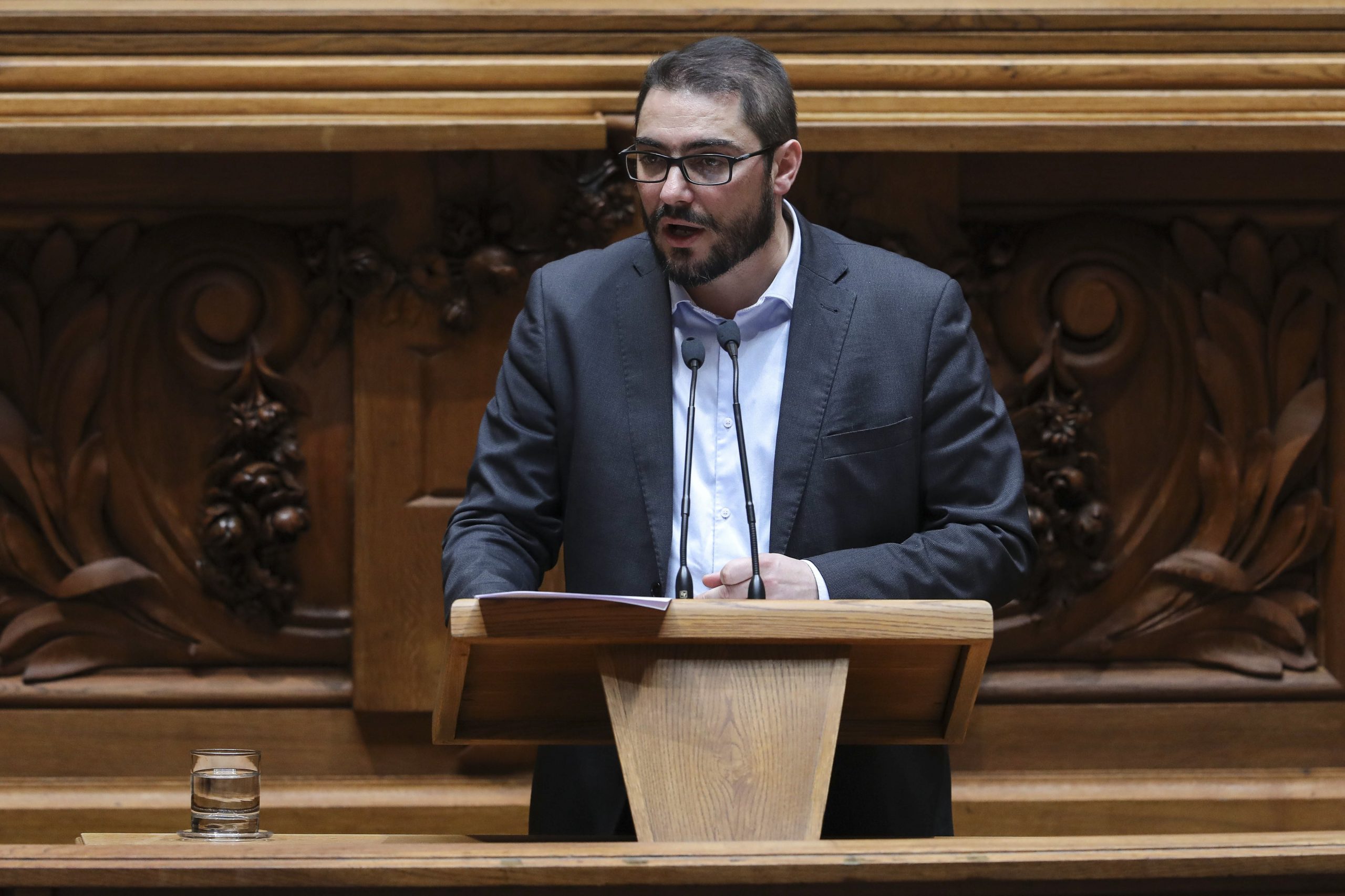 OE2020: PCP acusa BE de ter dado “os sapatos” para PSD montar “encenação” com IVA