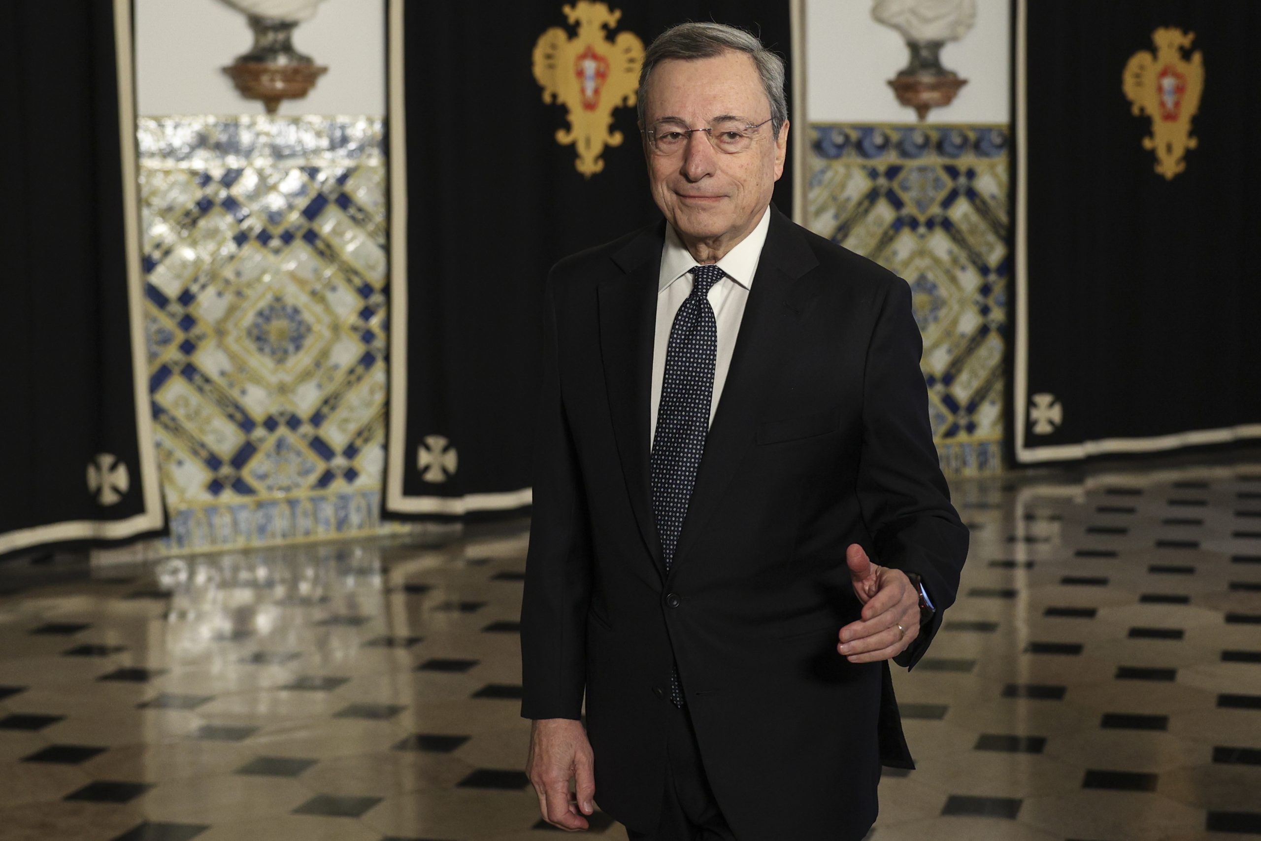 Discussão no Conselho de Estado foi “muito boa, longa, interessante”, disse Mario Draghi