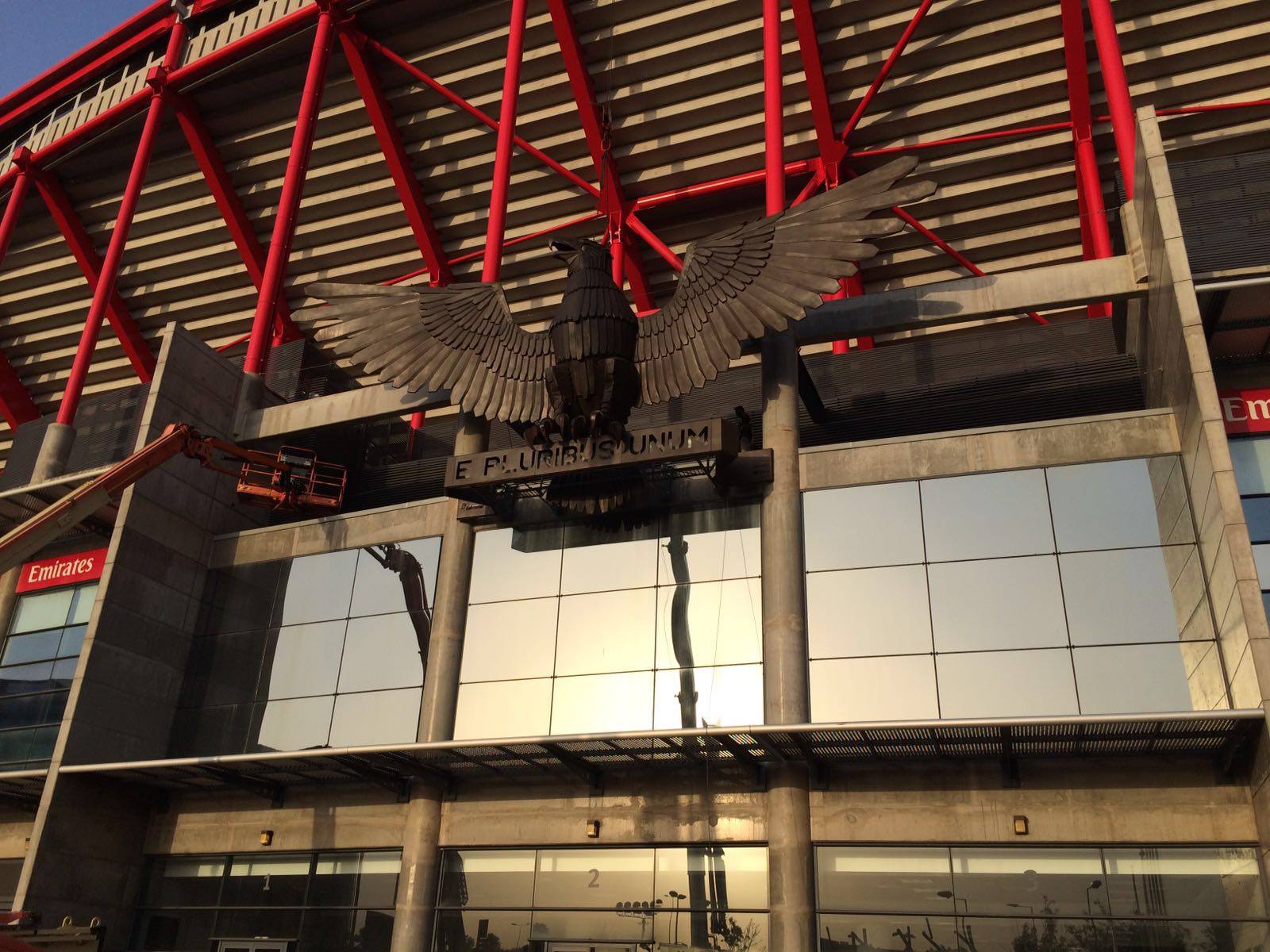 Benfica ‘esgota’ bilhetes para o dérbi em Alvalade