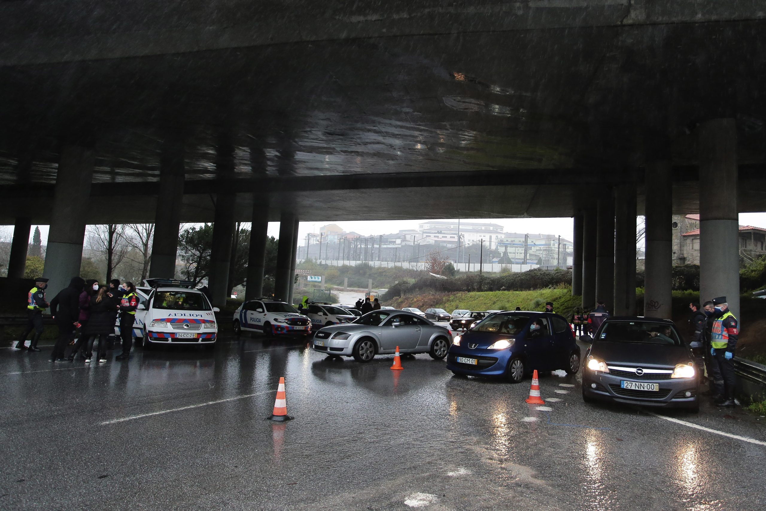 Proibido circular entre concelhos até 5 de abril