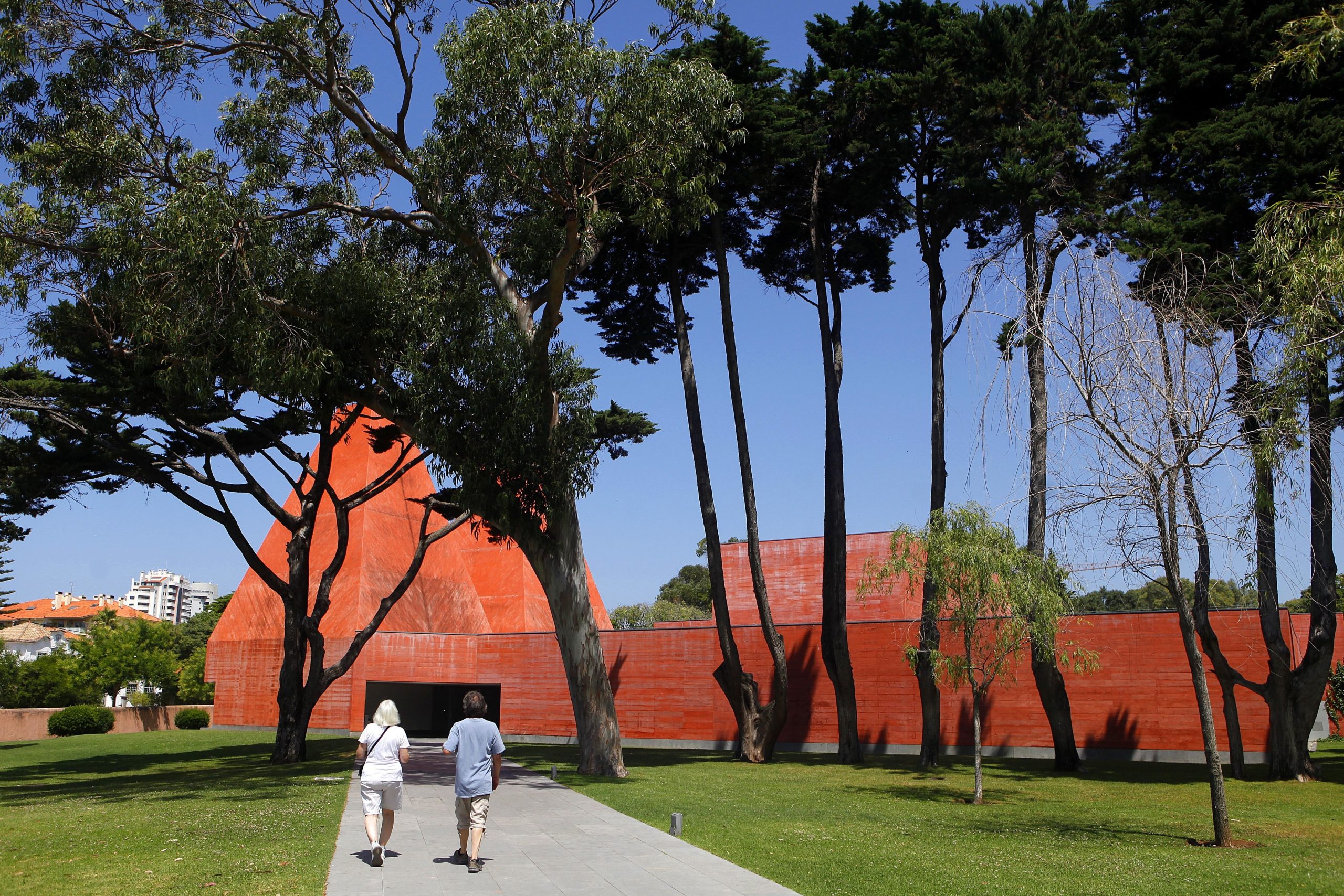 Casa das Histórias em Cascais mostra Coleção de Arte Britânica da Gulbenkian