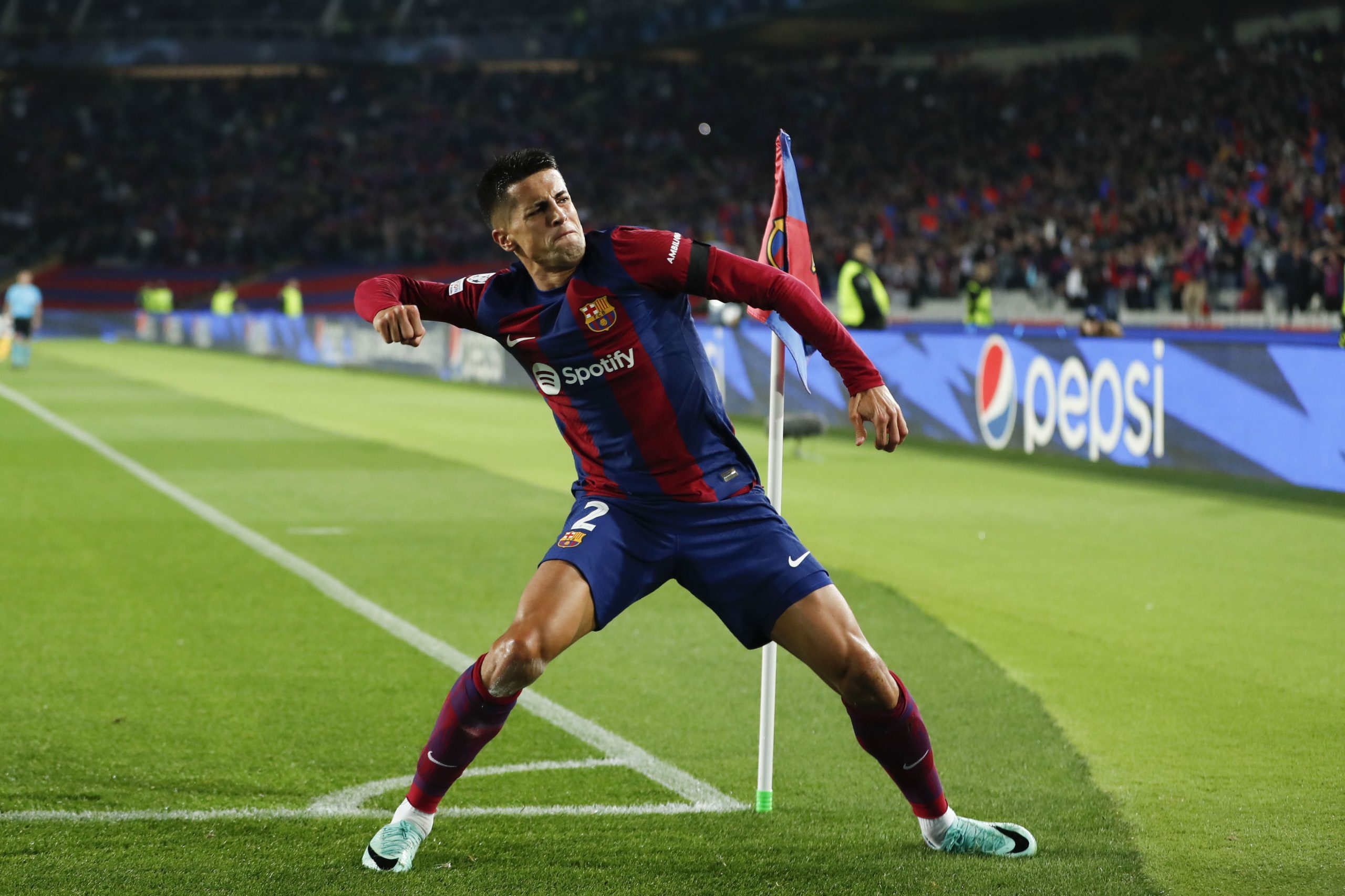 FC Porto perde em Barcelona e adia decisões para a última jornada da ‘Champions’