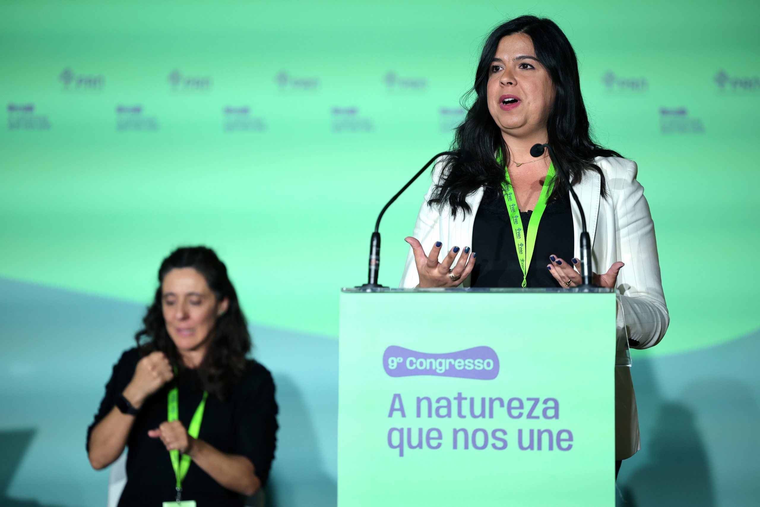 Inês de Sousa Real reeleita porta-voz do PAN
