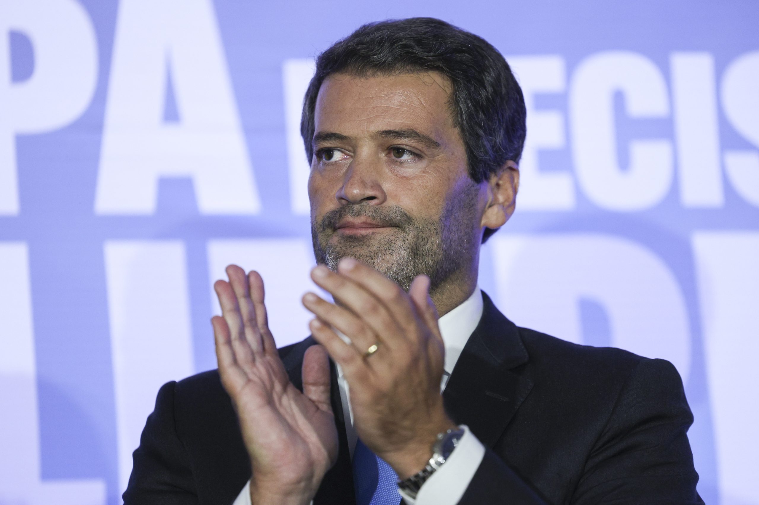 Andre Ventura apela a todos os polícias em luta que compareçam quinta-feira na AR