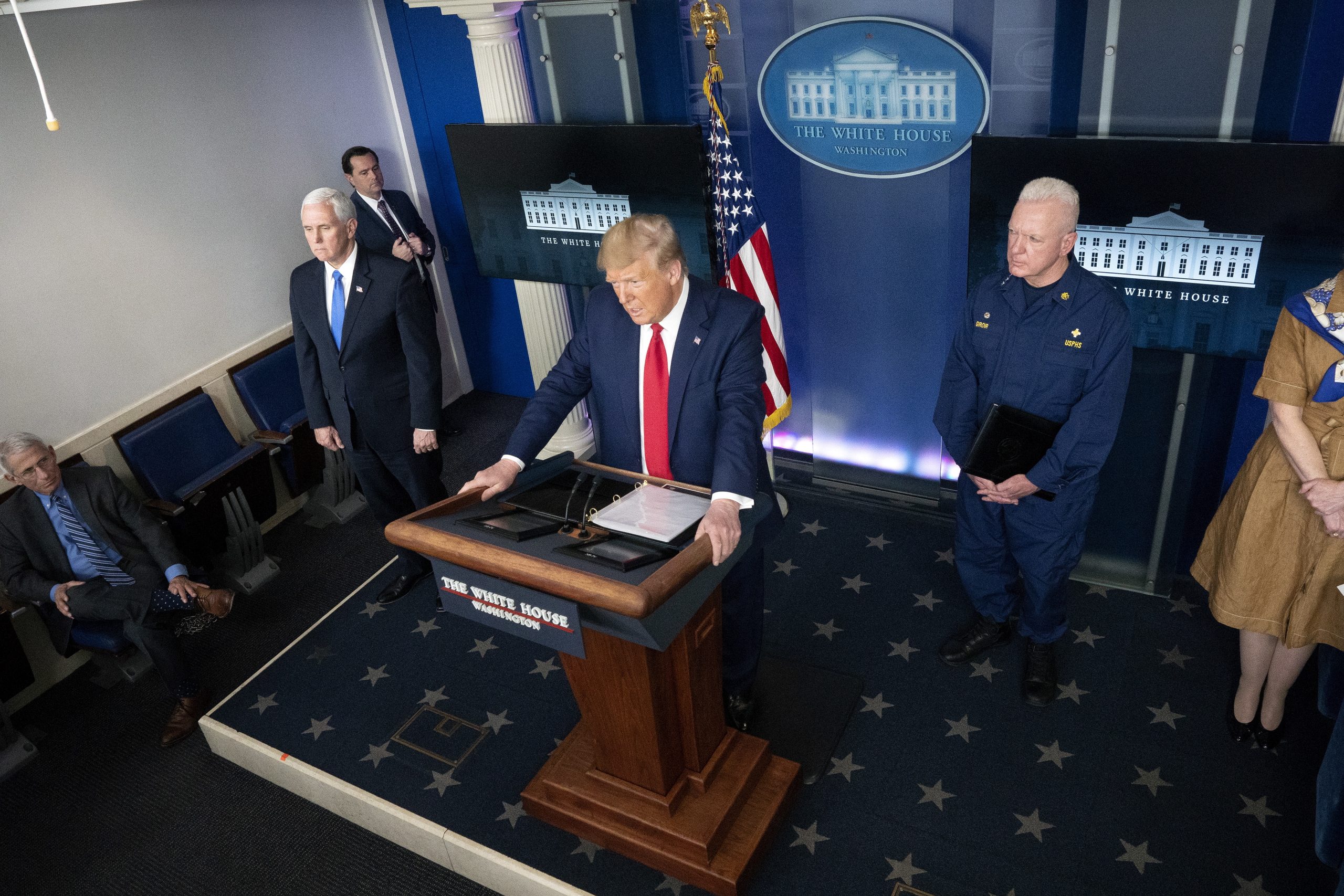 Covid-19. Donald Trump acusa a Organização Mundial de Saúde de ser pró-China
