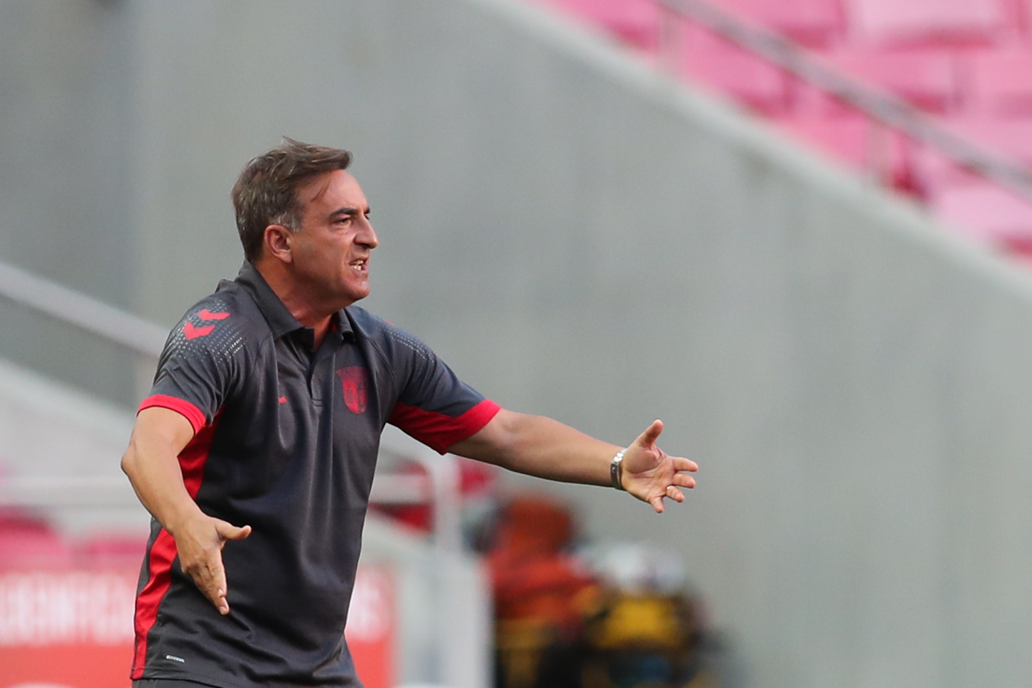 Liga Europa: Carvalhal diz que Leicester é favorito, mas Braga vai lutar sempre para vencer