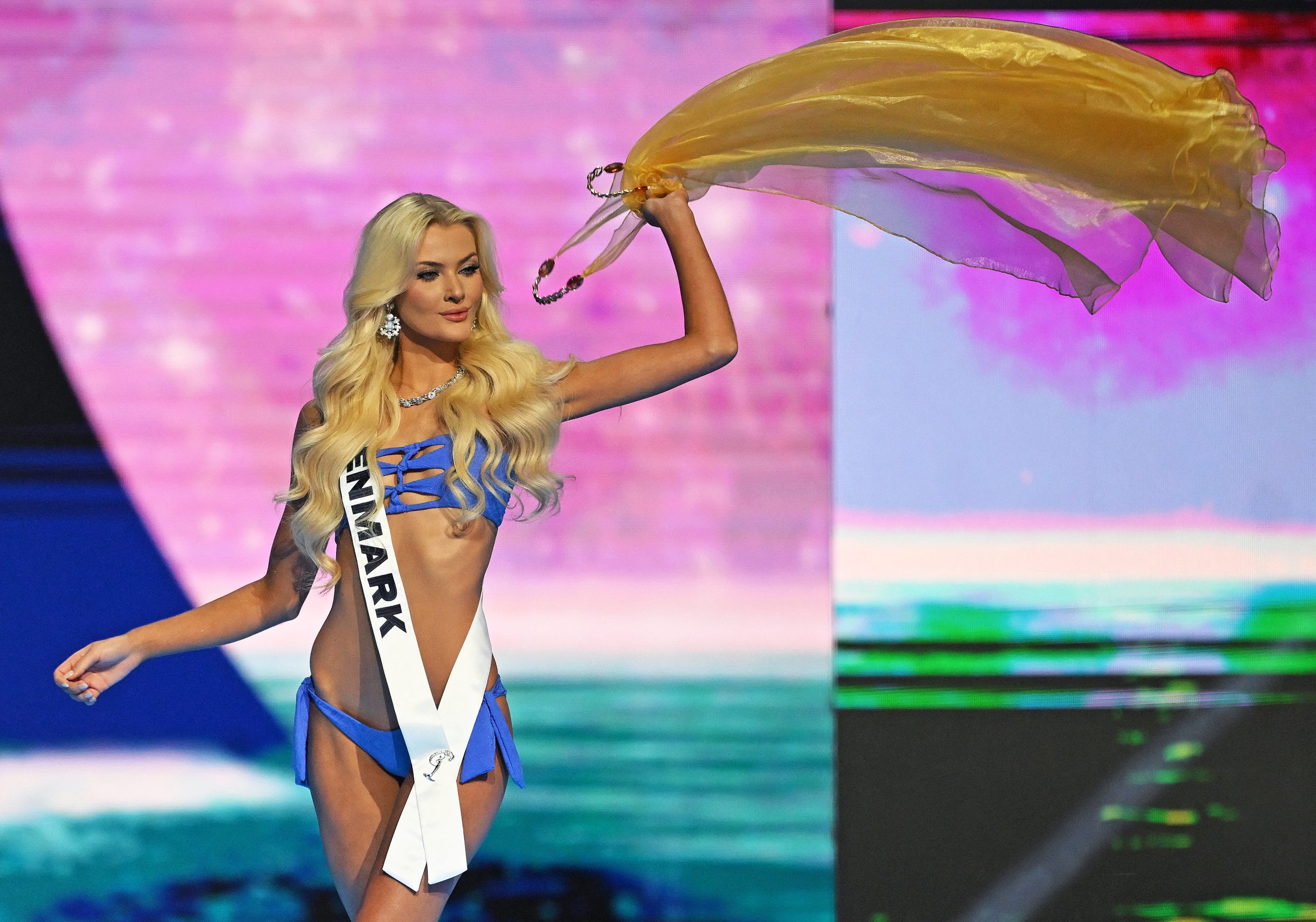 MEXICO - MISS - UNIVERSE - PAGEANT