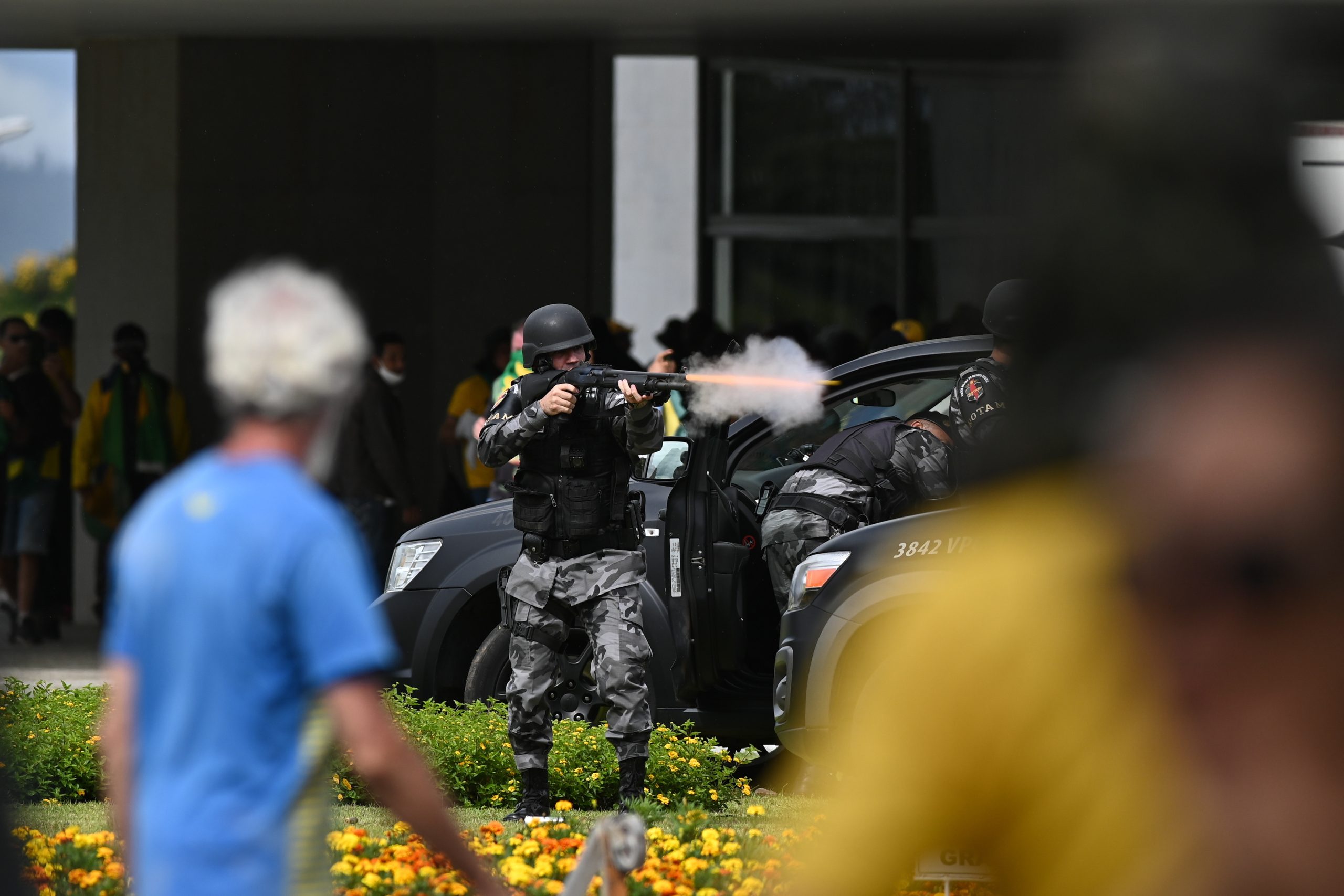 Governo brasileiro considera situação normalizada após ataques de ‘bolsonaristas’