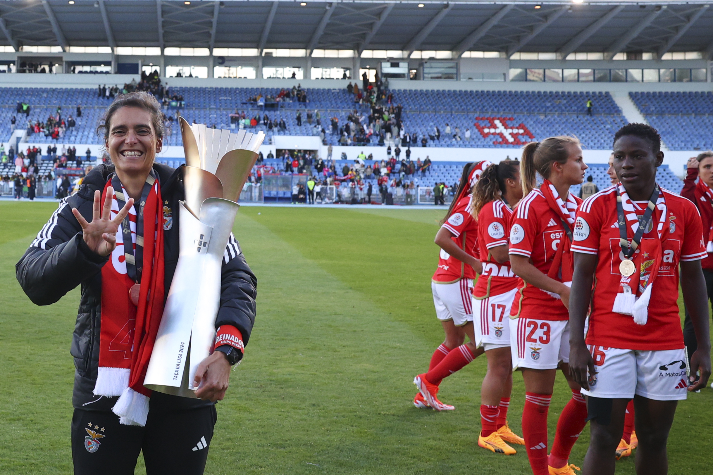 Filipa Patão candidata a melhor treinadora de futebol feminino a nível internacional