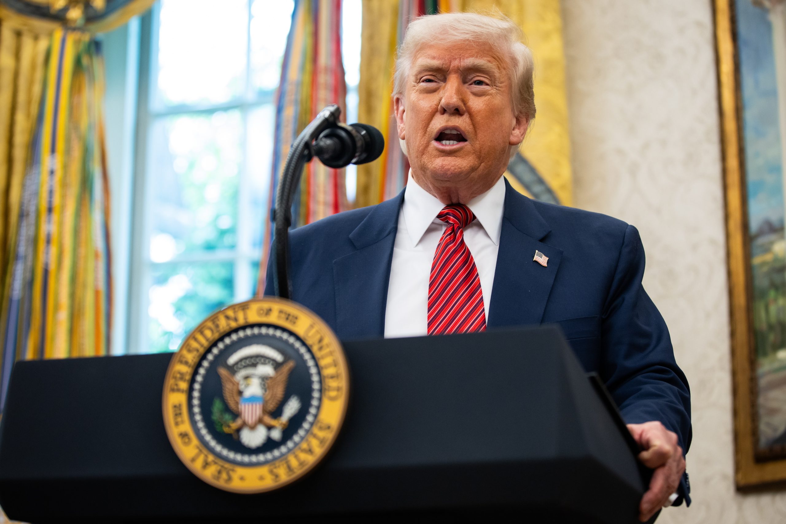 Trump recomenda tarifa de 50% sobre produtos da UE a partir de 1 de junho