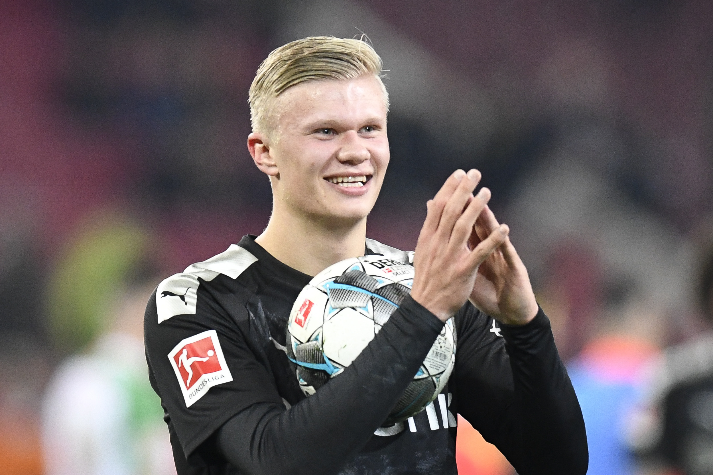 Borussia Dortmund: A estreia de Haaland é uma história de 23 minutos com três golos