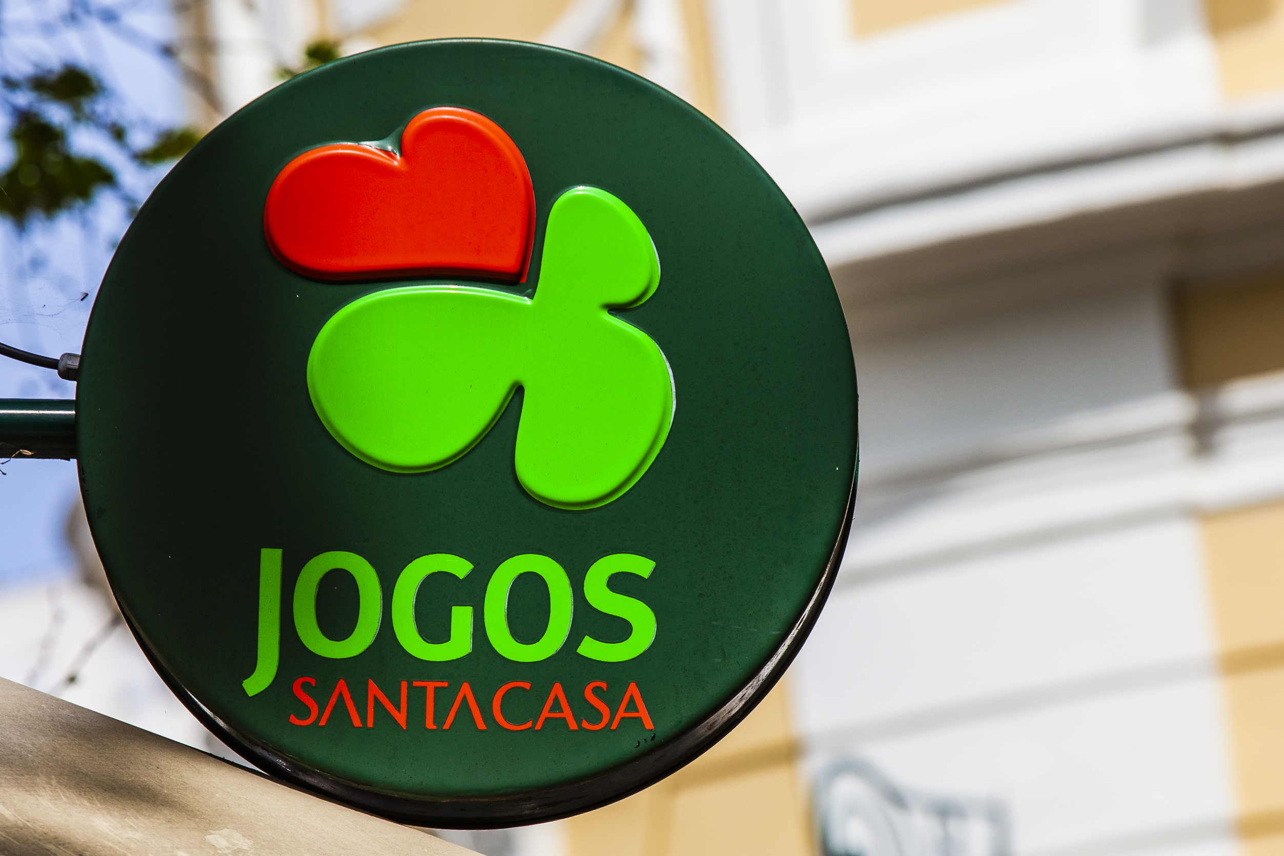 Os Jogos são Santa Casa, mas a lotaria sai sempre ao Santo Governo
