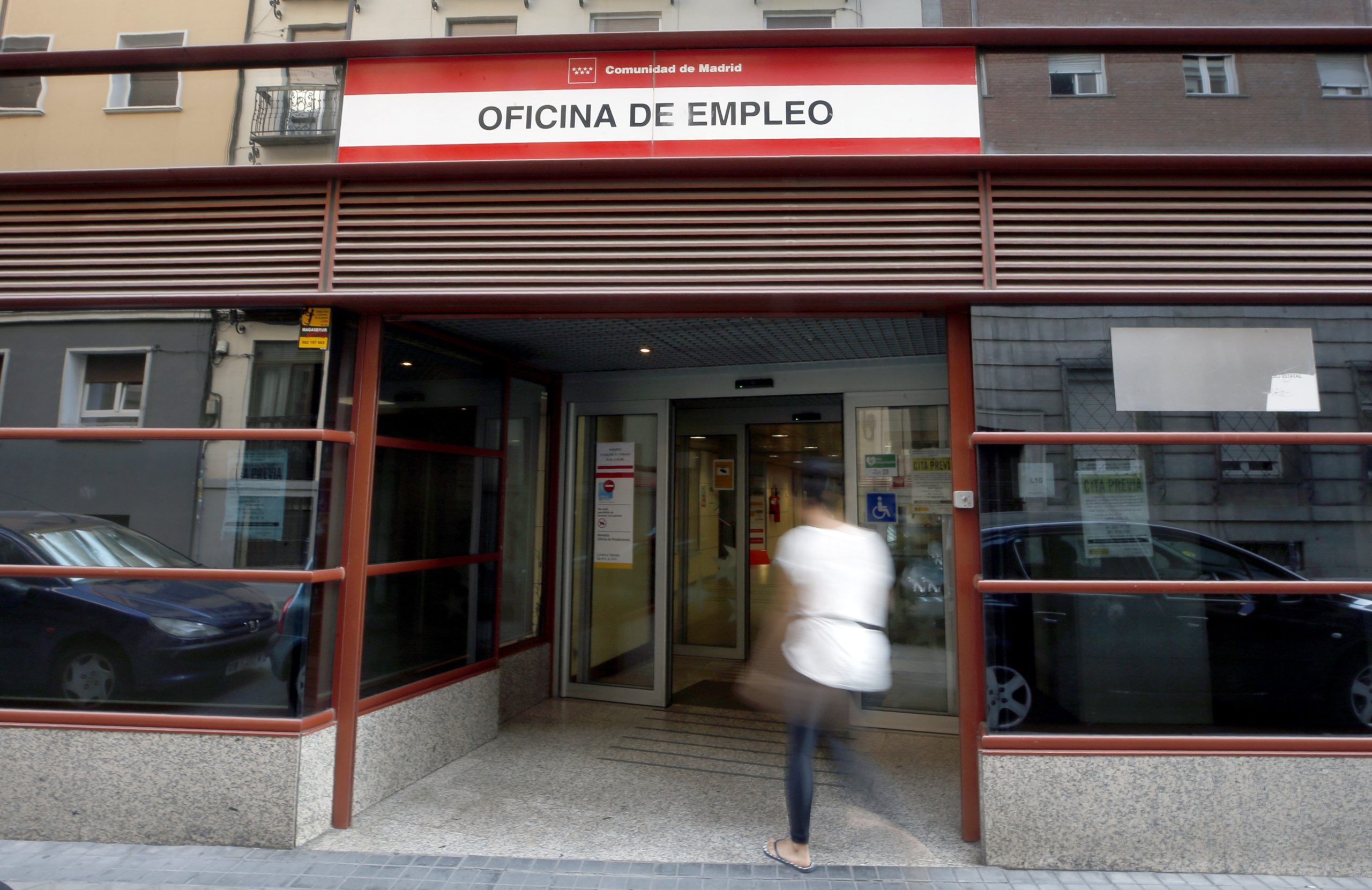 Taxa de desemprego na OCDE em agosto cai para 5,1%, mínimo desde abril de 1998
