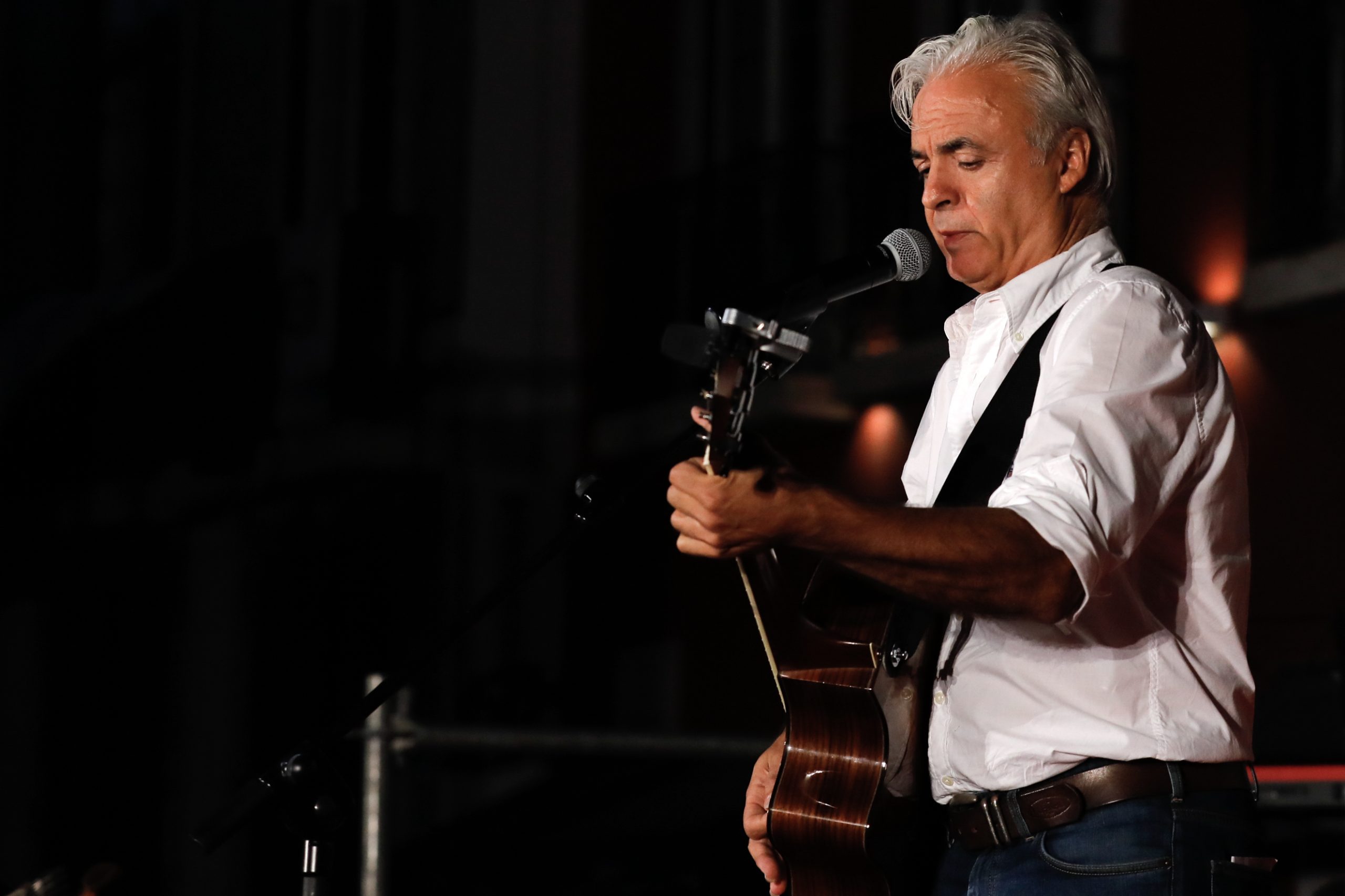 João Gil na reabertura do renovado Teatro Municipal da Covilhã