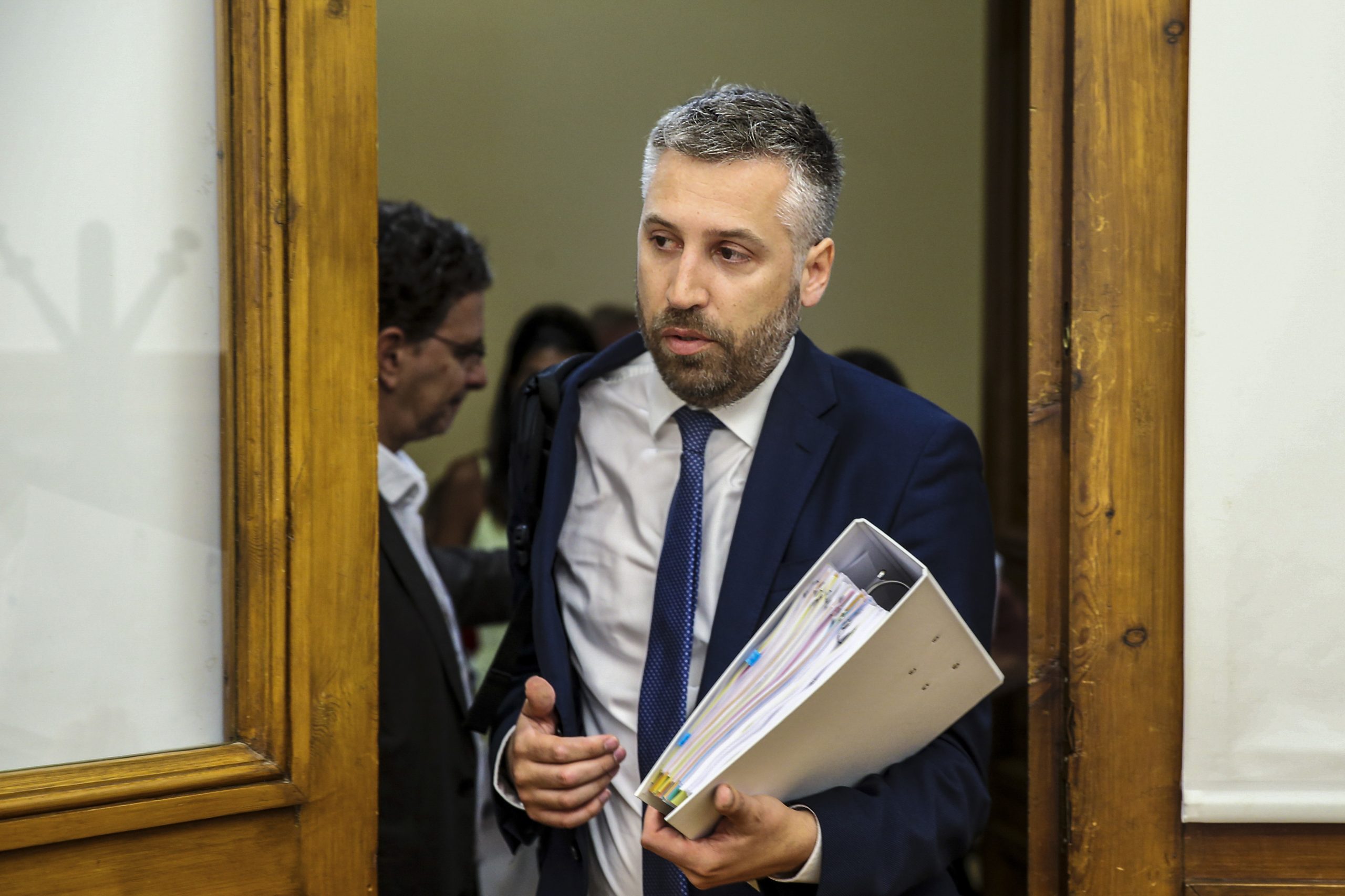 Governo vai discutir programa de habitação com moradores da Quinta da Lage na Amadora
