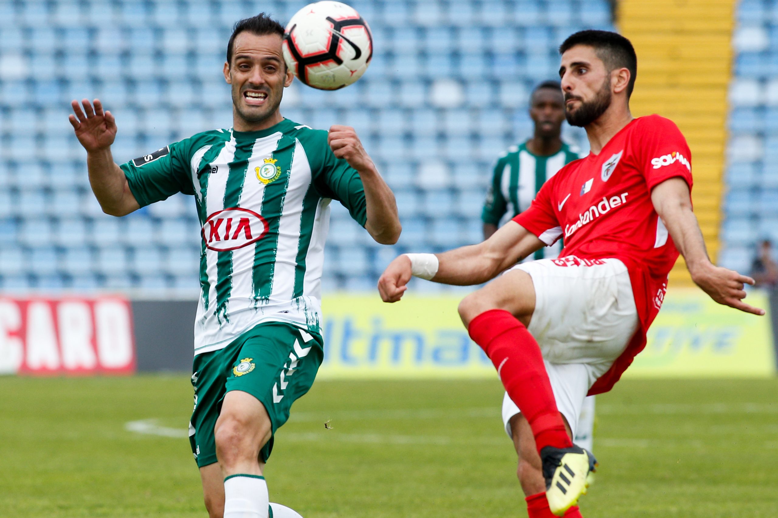 Santa Clara e Vitória de Setúbal empatam a zero