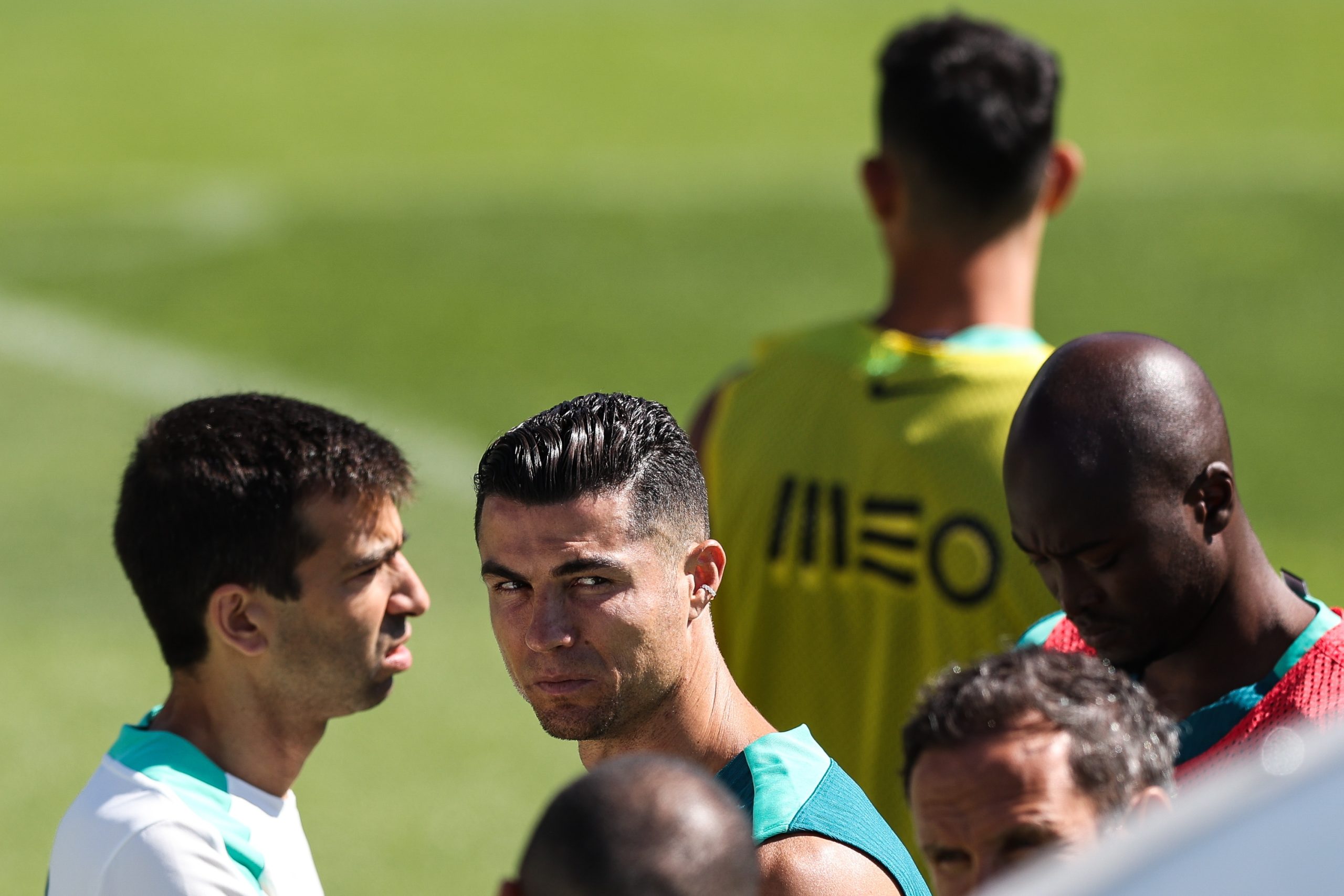 Portugal realiza último treino antes da estreia no Mundial e segue viagem para Houston