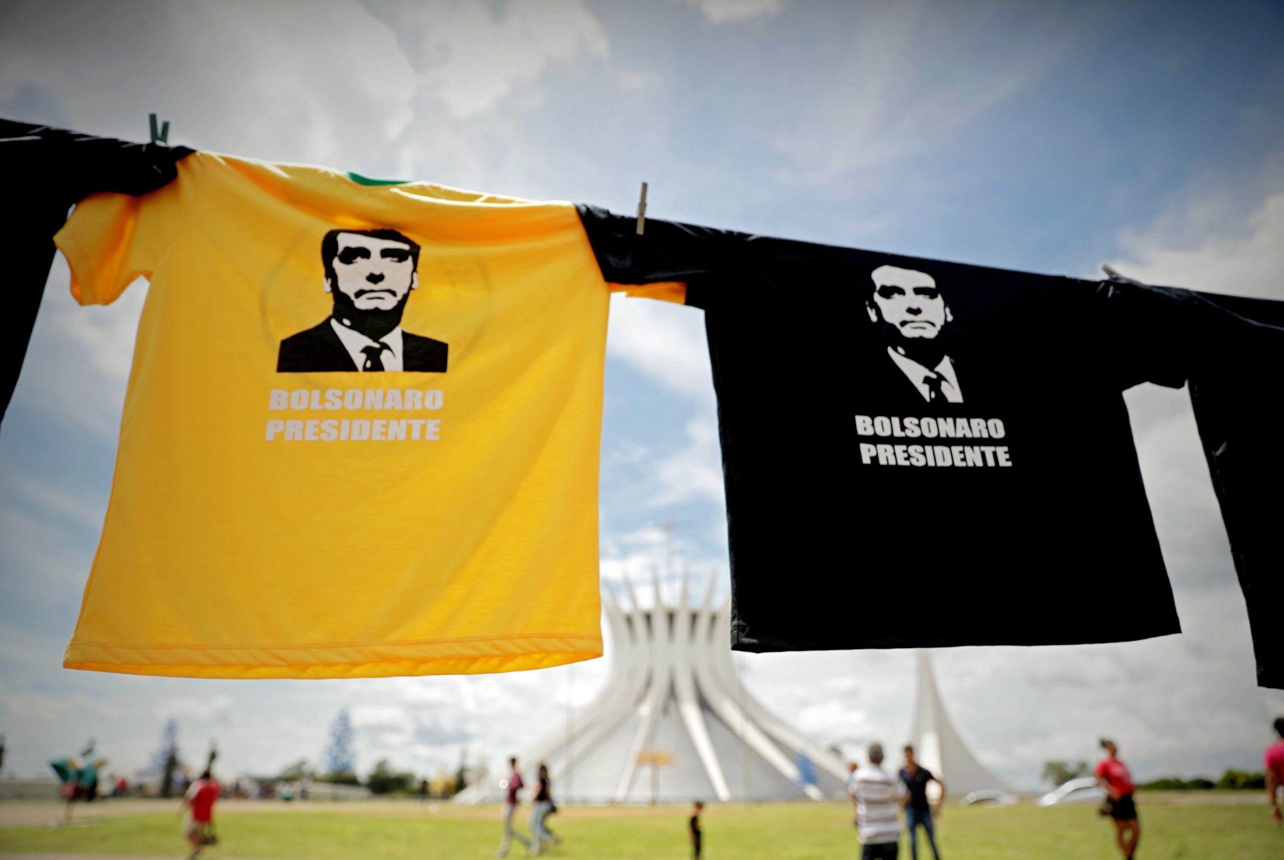 Jair Bolsonaro torna-se hoje Presidente da República do Brasil