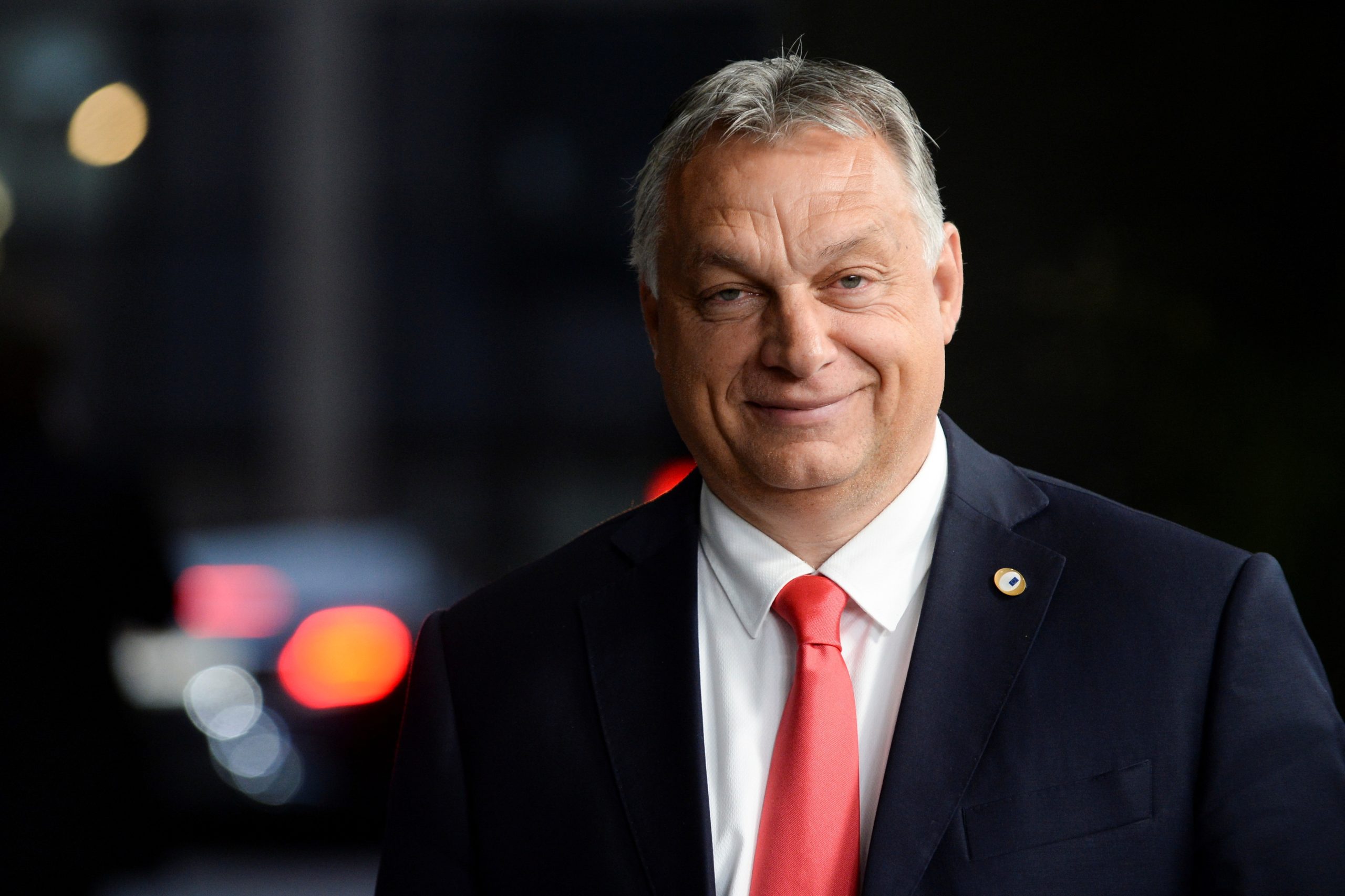 Conselho Europeu: Orbán diz que Hungria e Polónia salvaram o orgulho nacional