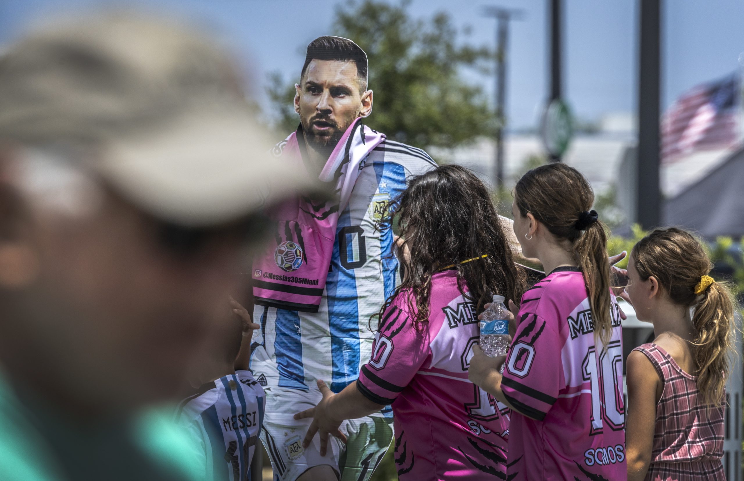 Lionel Messi é oficializado como reforço do Inter Miami