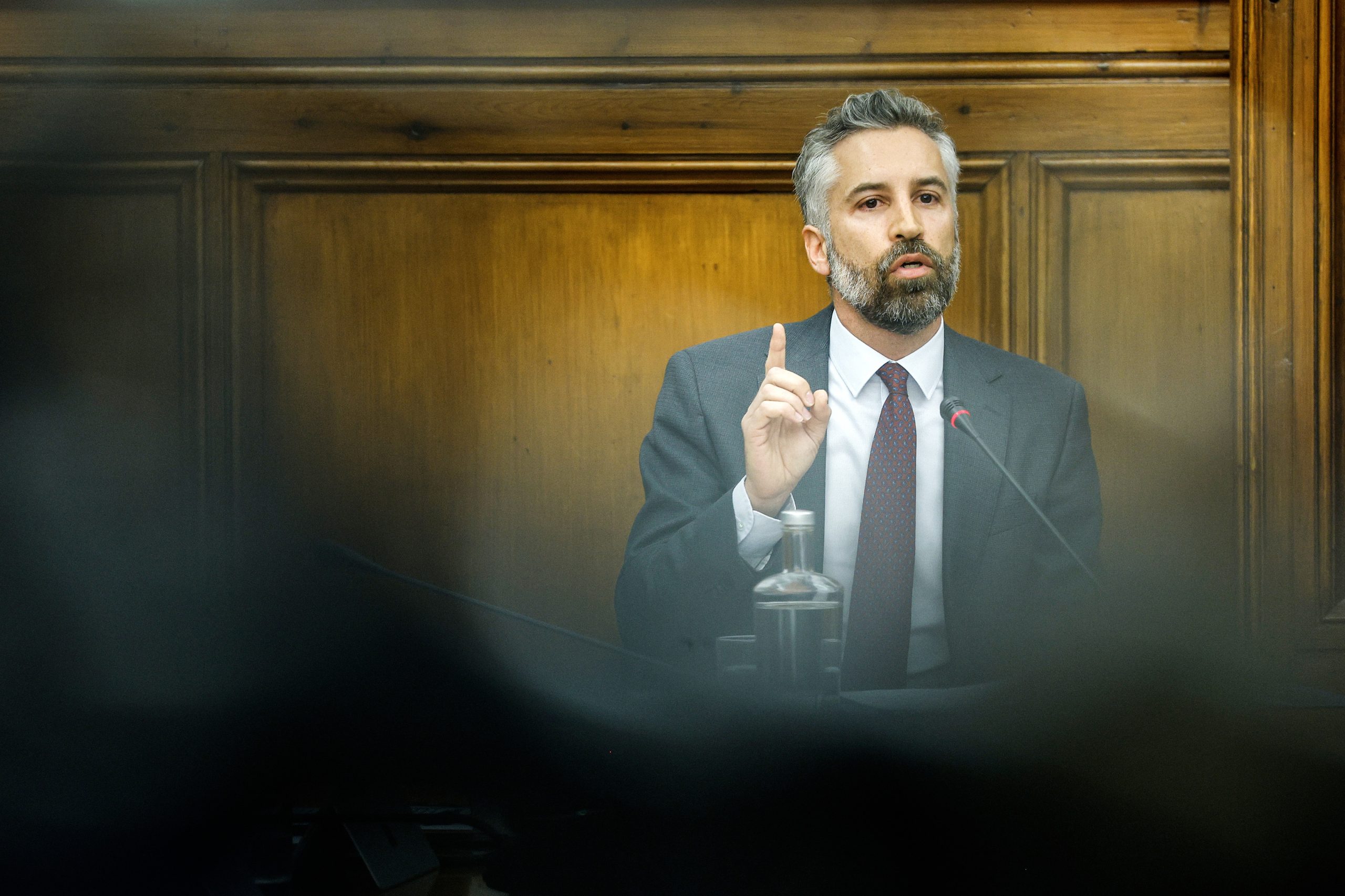 Pedro Nuno Santos na Comissão de Economia: A privatização da TAP em 2015, o pagamento a David Neeleman e o orgulho de ter deixado “a TAP e a CP a dar lucro”