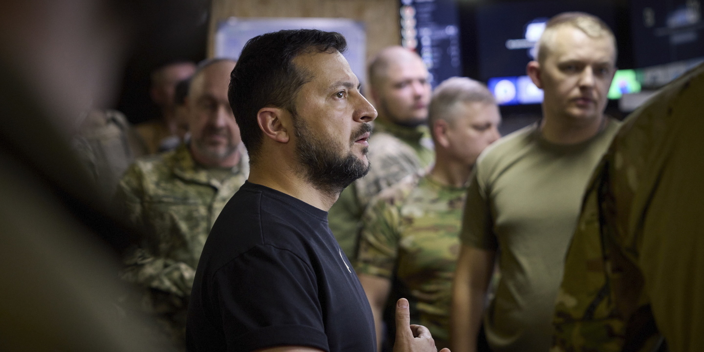 Zelensky em Granada para a cimeira da Comunidade Política Europeia
