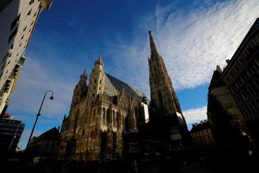 Ameaça de bomba em Viena obriga a evacuar Catedral de Santo Estêvão