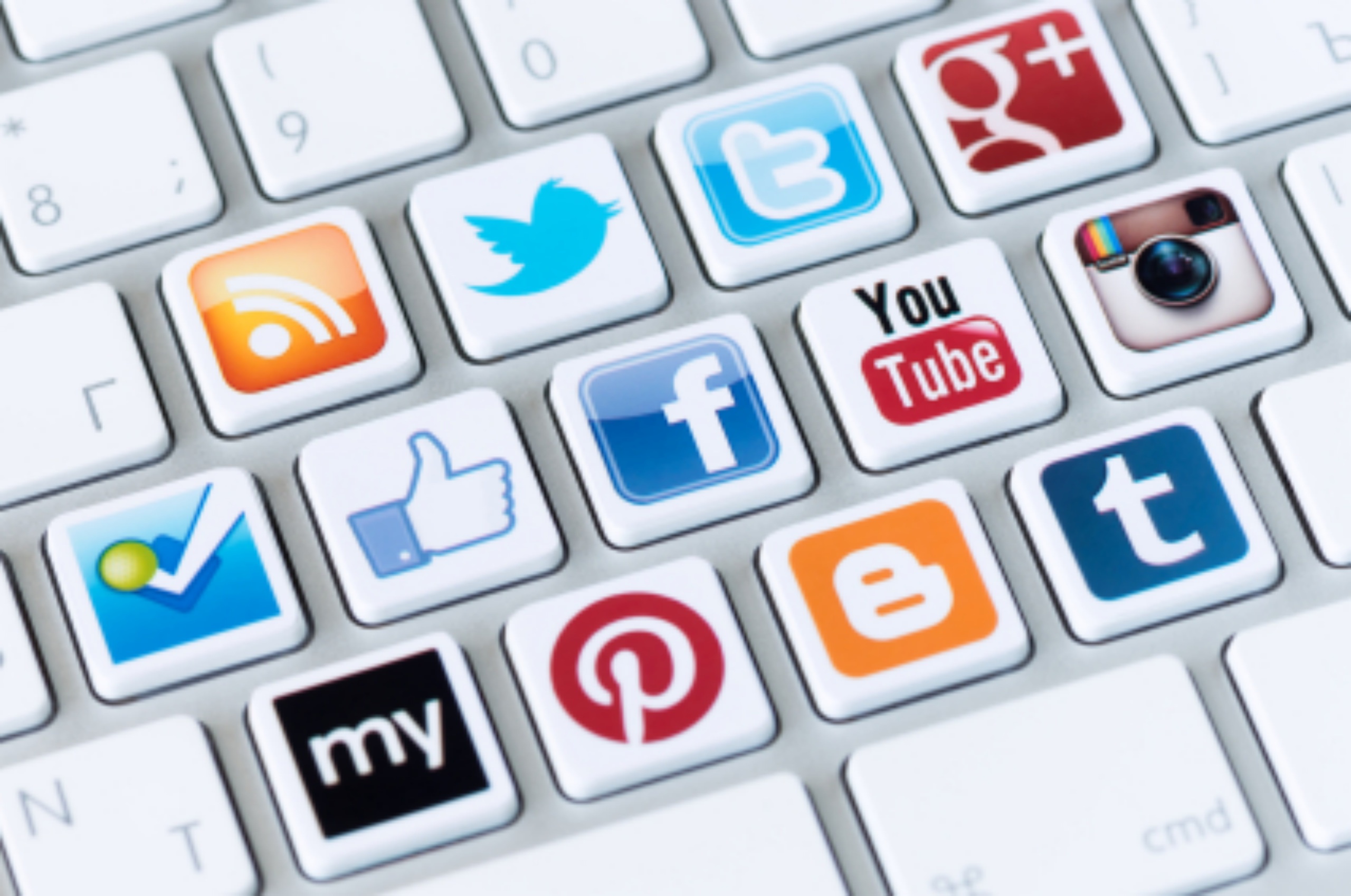 Árbitros de futebol deixam redes sociais