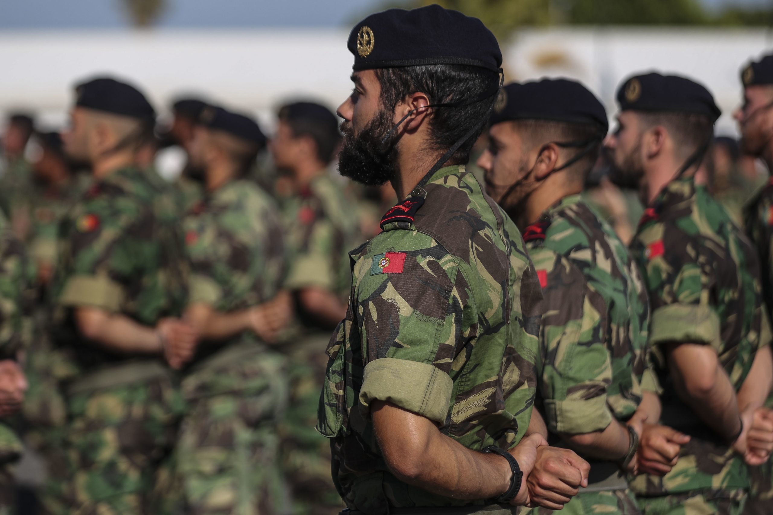Fuzileiros em exercício na Lituânia para treinar “cenário de passagem da paz para a guerra”