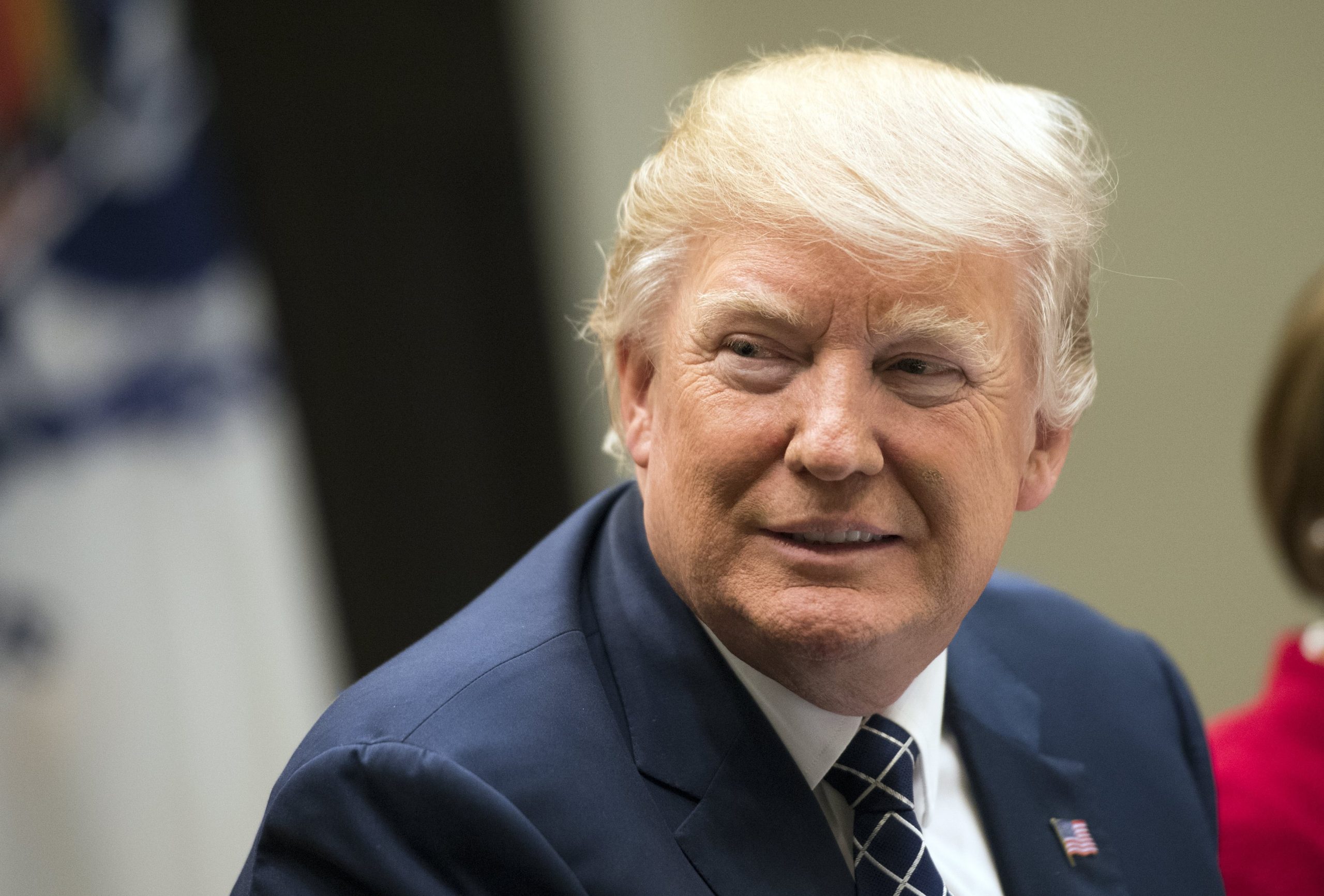 McDonald’s insultou Trump na sua conta oficial do Twitter. Mas tratou-se de um cibertaque