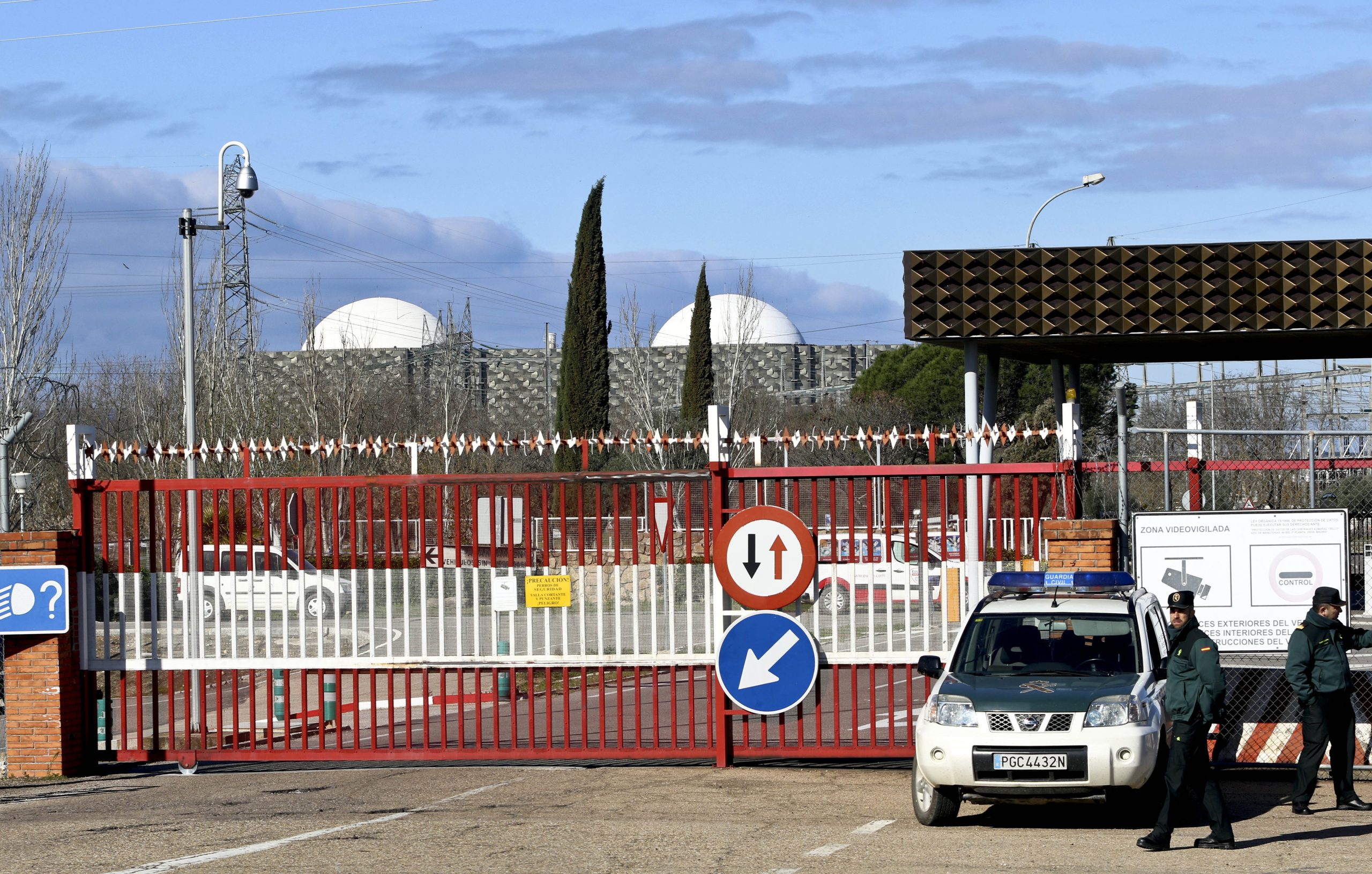 Ambientalistas ibéricos exigem encerramento da central nuclear de Almaraz